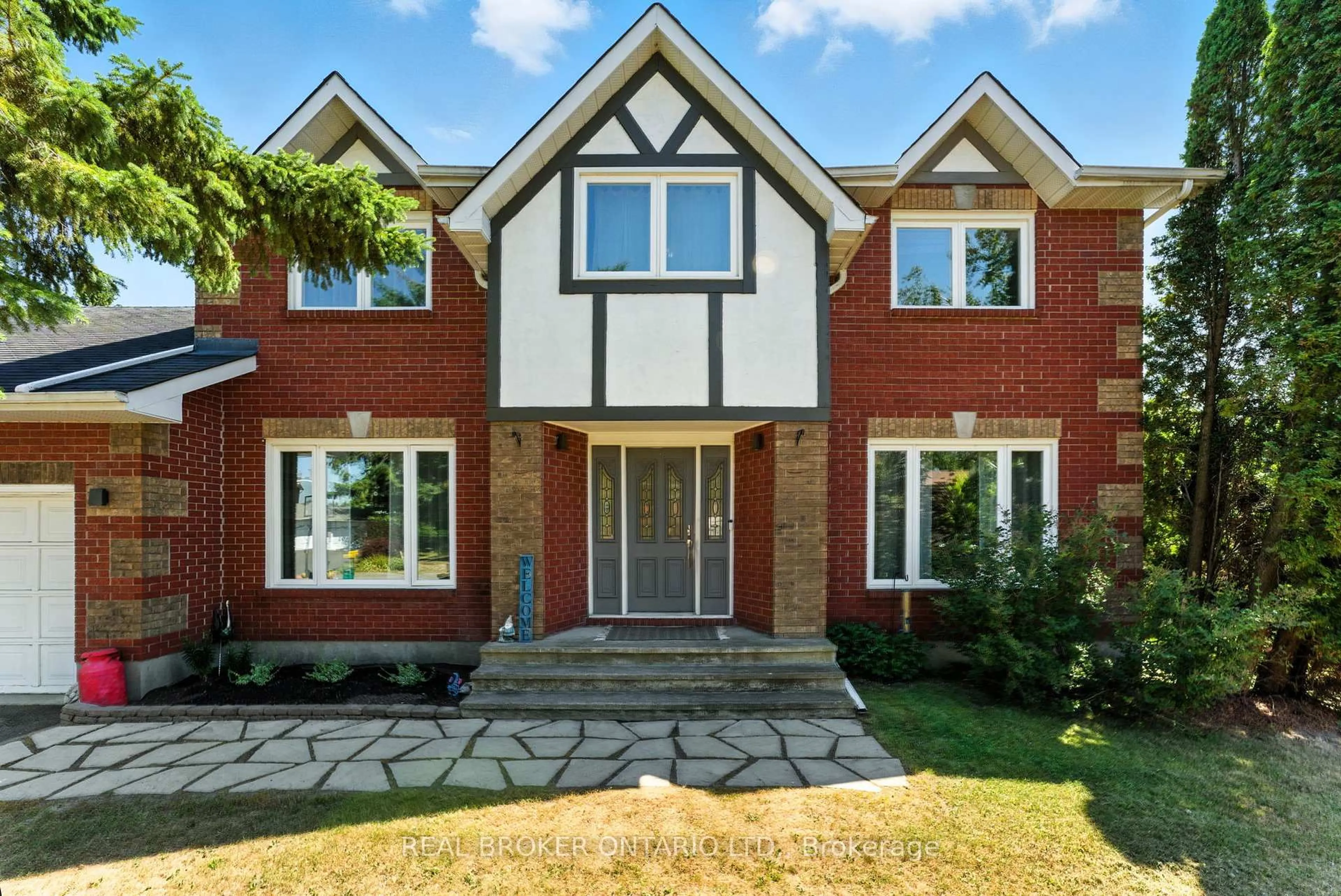 Home with brick exterior material, street for 6550 Craighurst Dr, North Gower Ontario K0A 2T0