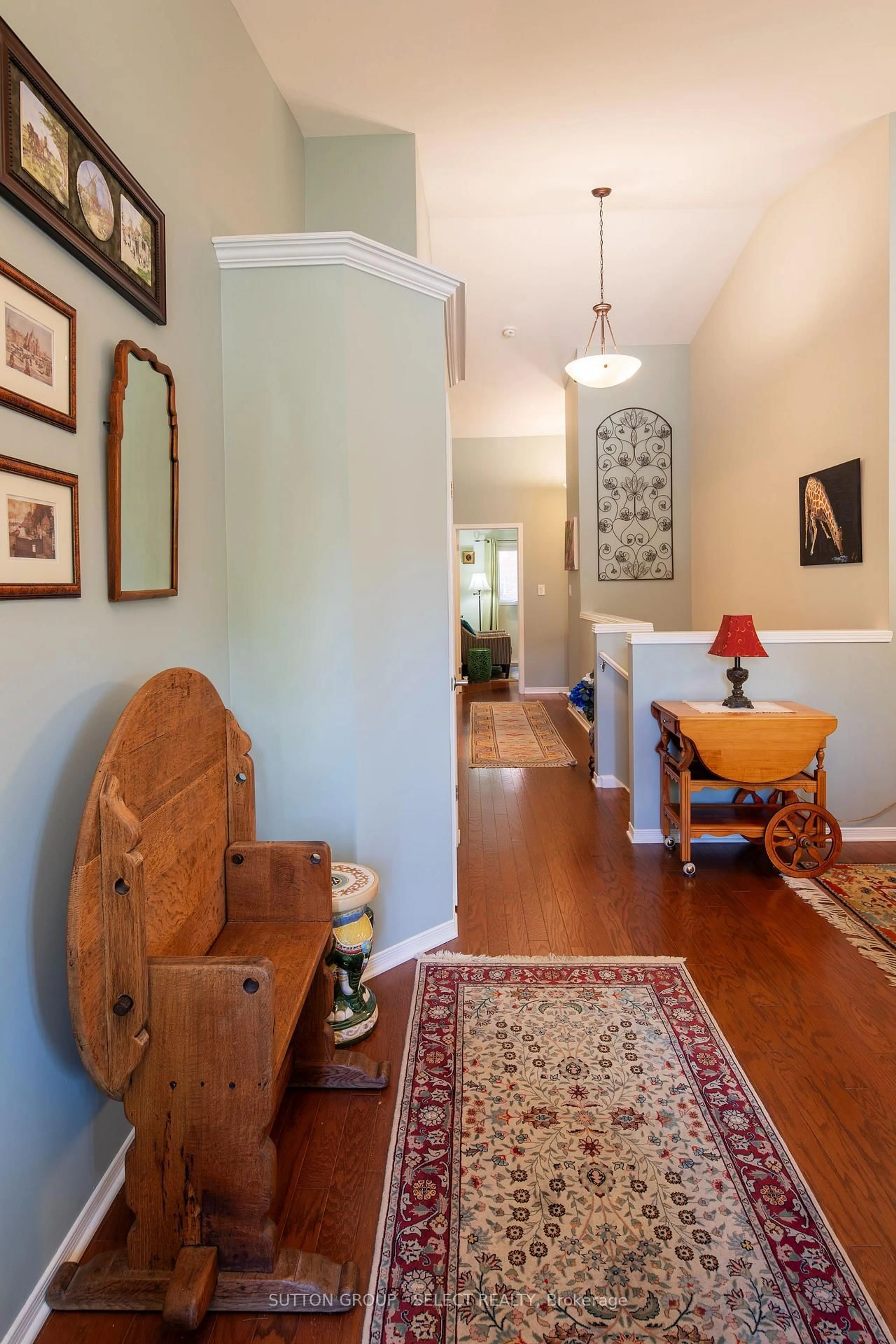 Indoor entryway for 1100 BYRON BASELINE Rd #66, London South Ontario N6K 4M3