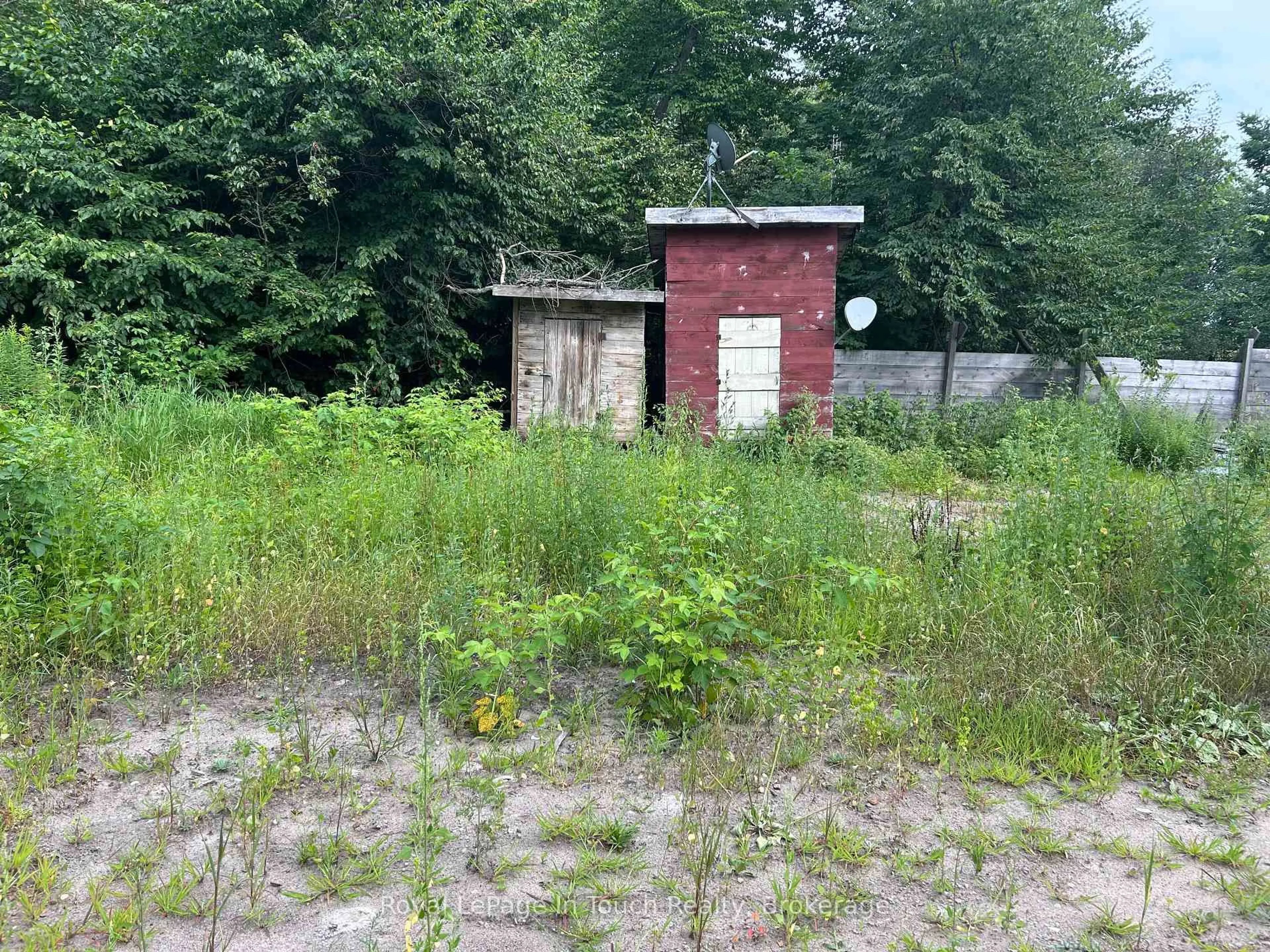 Shed for 196 Twelve Mile Bay Rd, Georgian Bay Ontario P0C 1H0