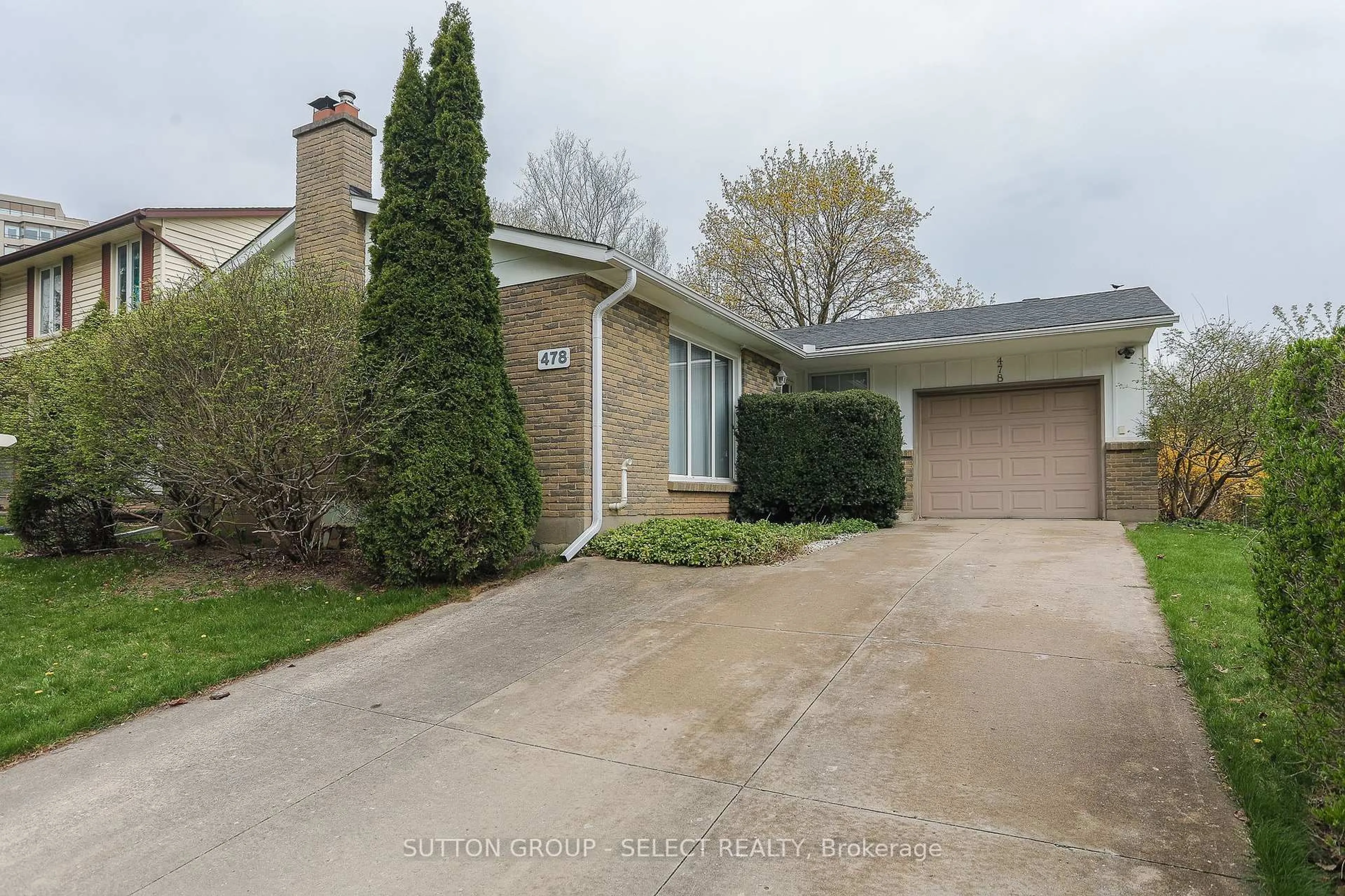 Unknown for 478 Village Green Ave, London South Ontario N6J 1Z3