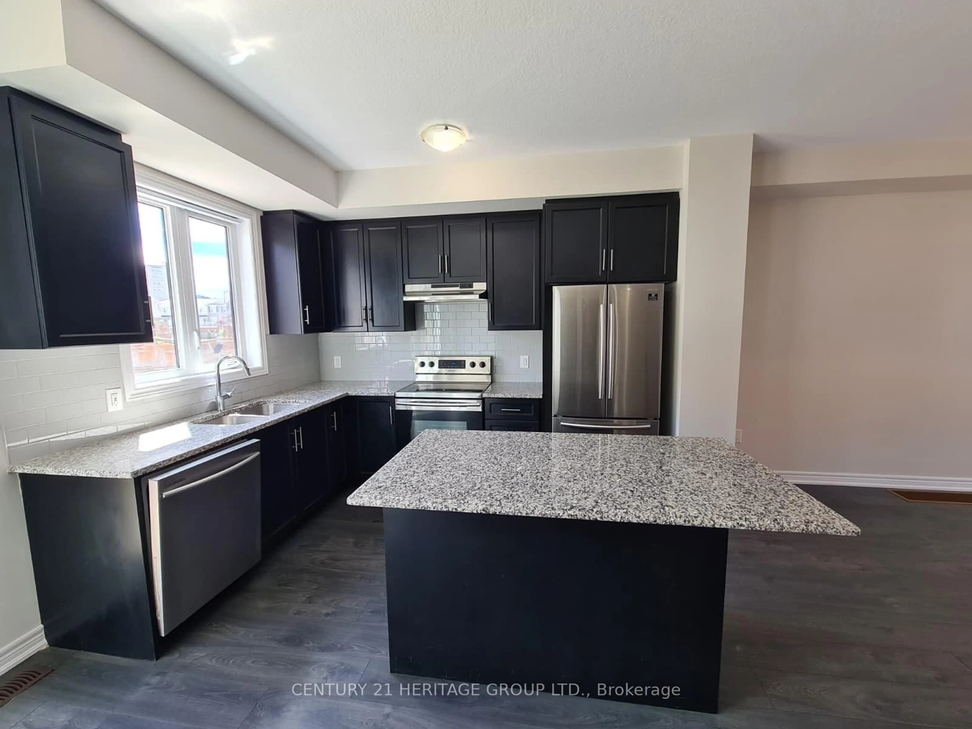 Open concept kitchen, ceramic/tile floor for 6 Snowberry Lane, Hamilton Ontario L8K 0A4