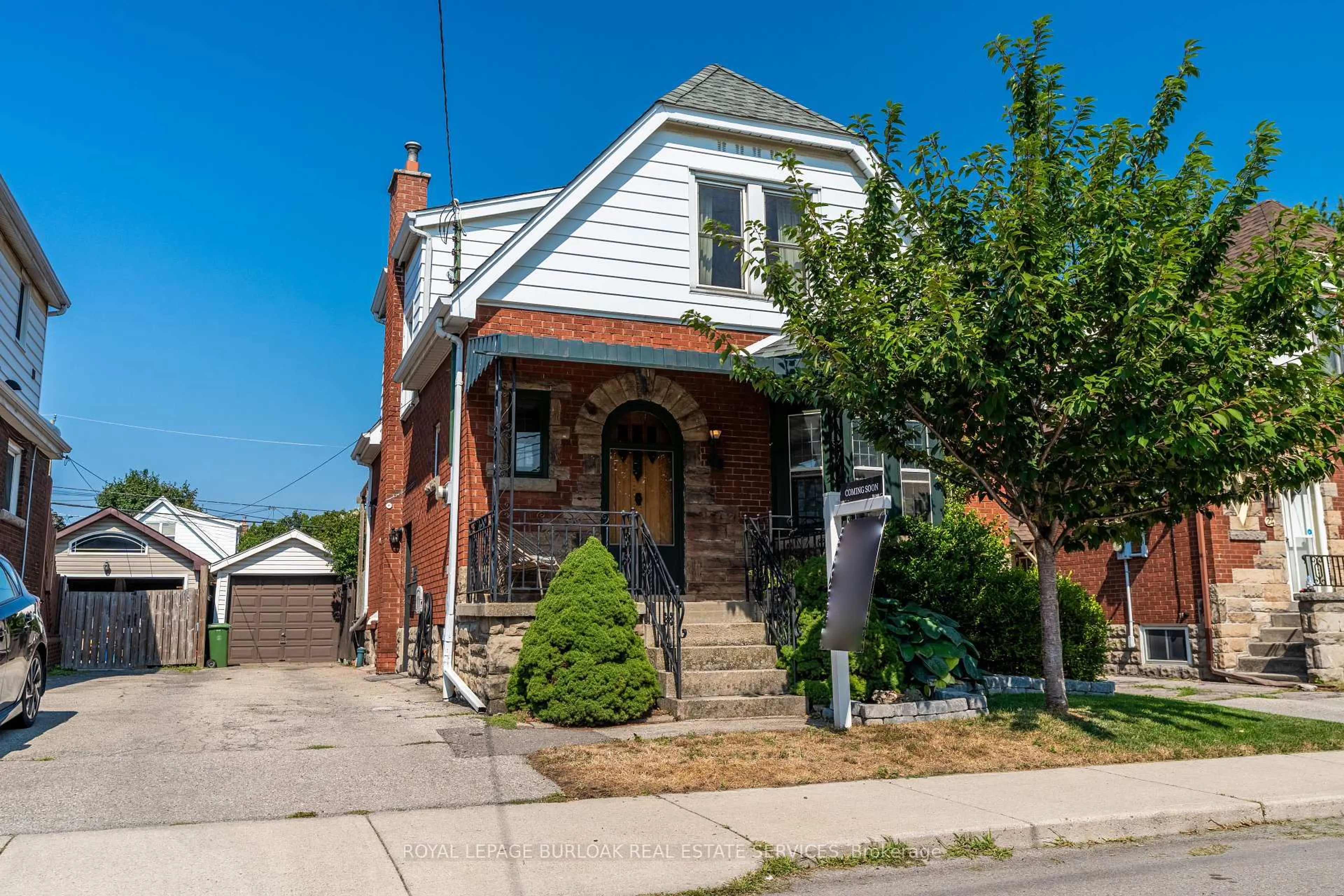 Home with brick exterior material, street for 26 Weir St, Hamilton Ontario L8K 3A1