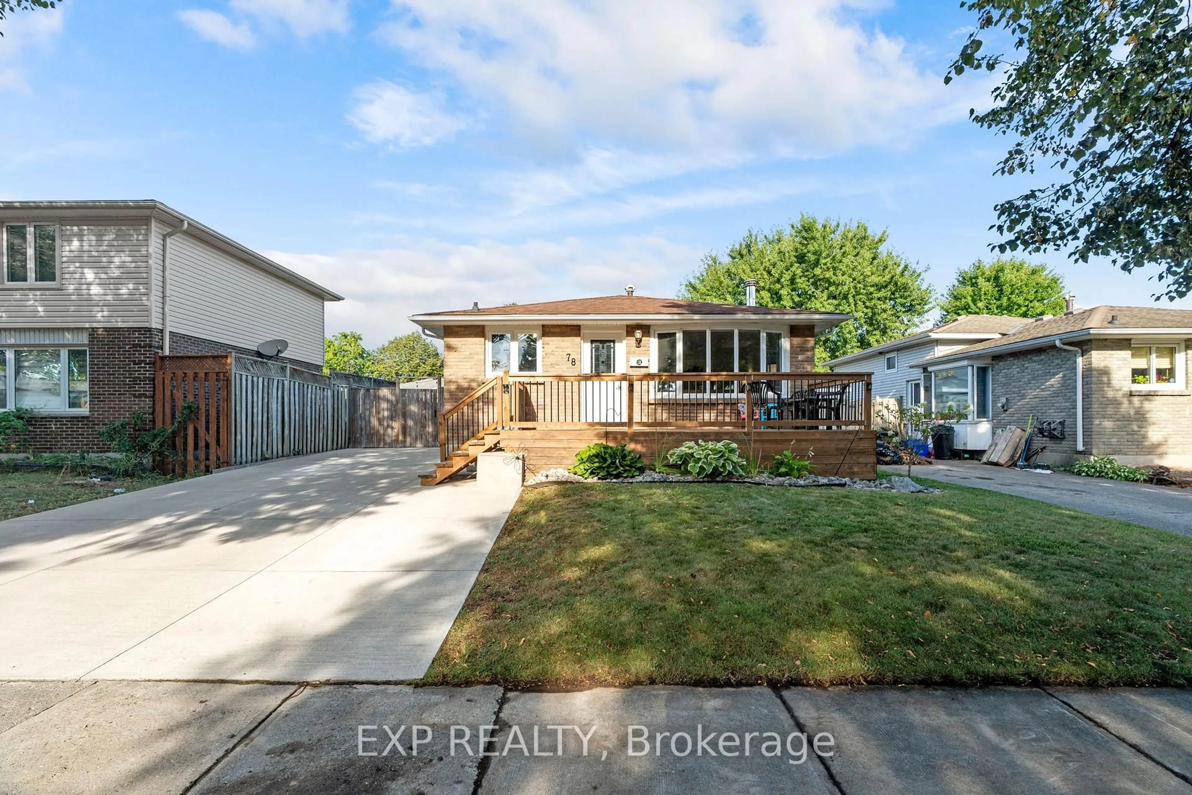 A pic from outside/outdoor area/front of a property/back of a property/a pic from drone, street for 78 Dudley Cres, London South Ontario N6E 1S5