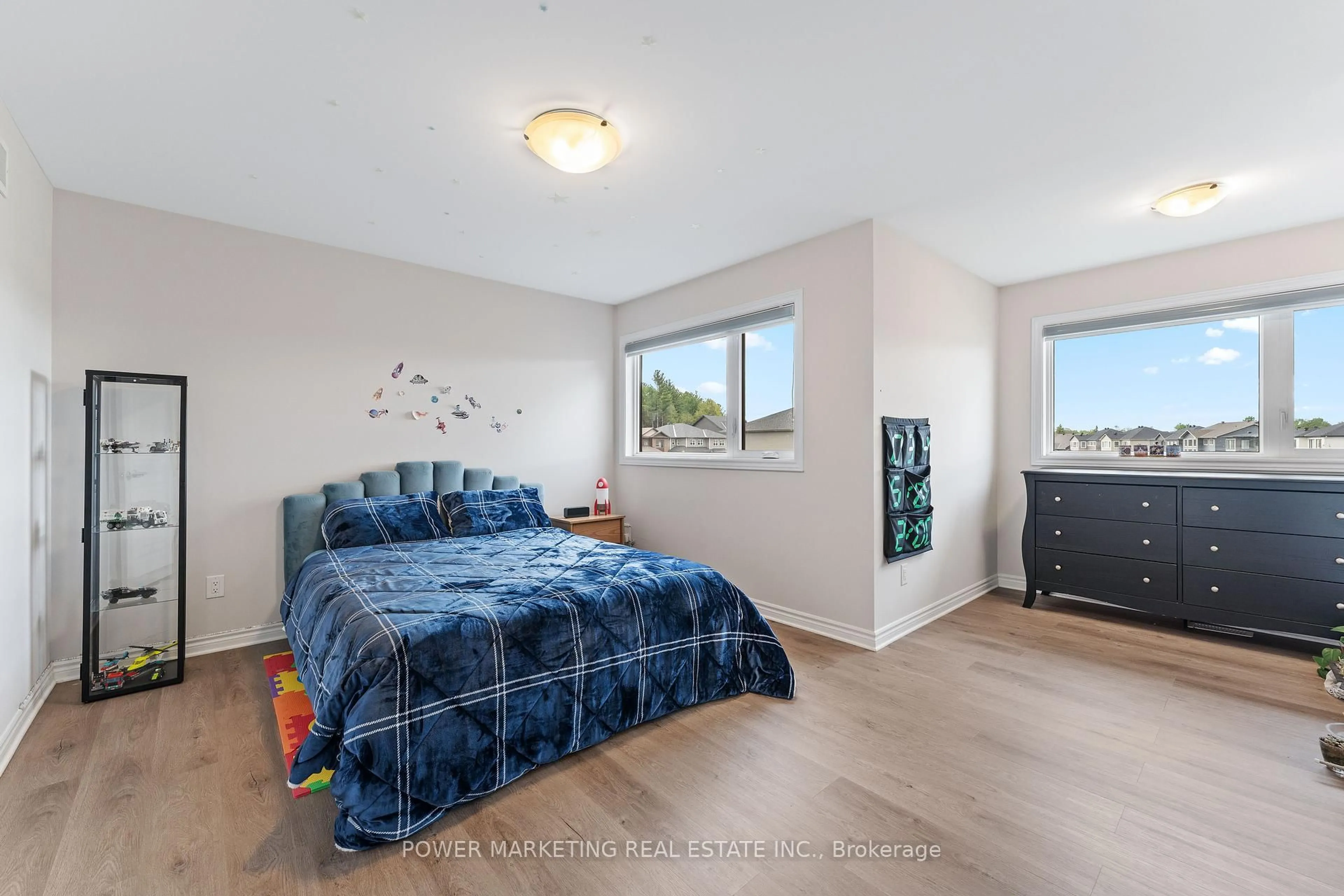 Bedroom with bed, unknown for 2011 Cessna Private, Carp Ontario K0A 1L0