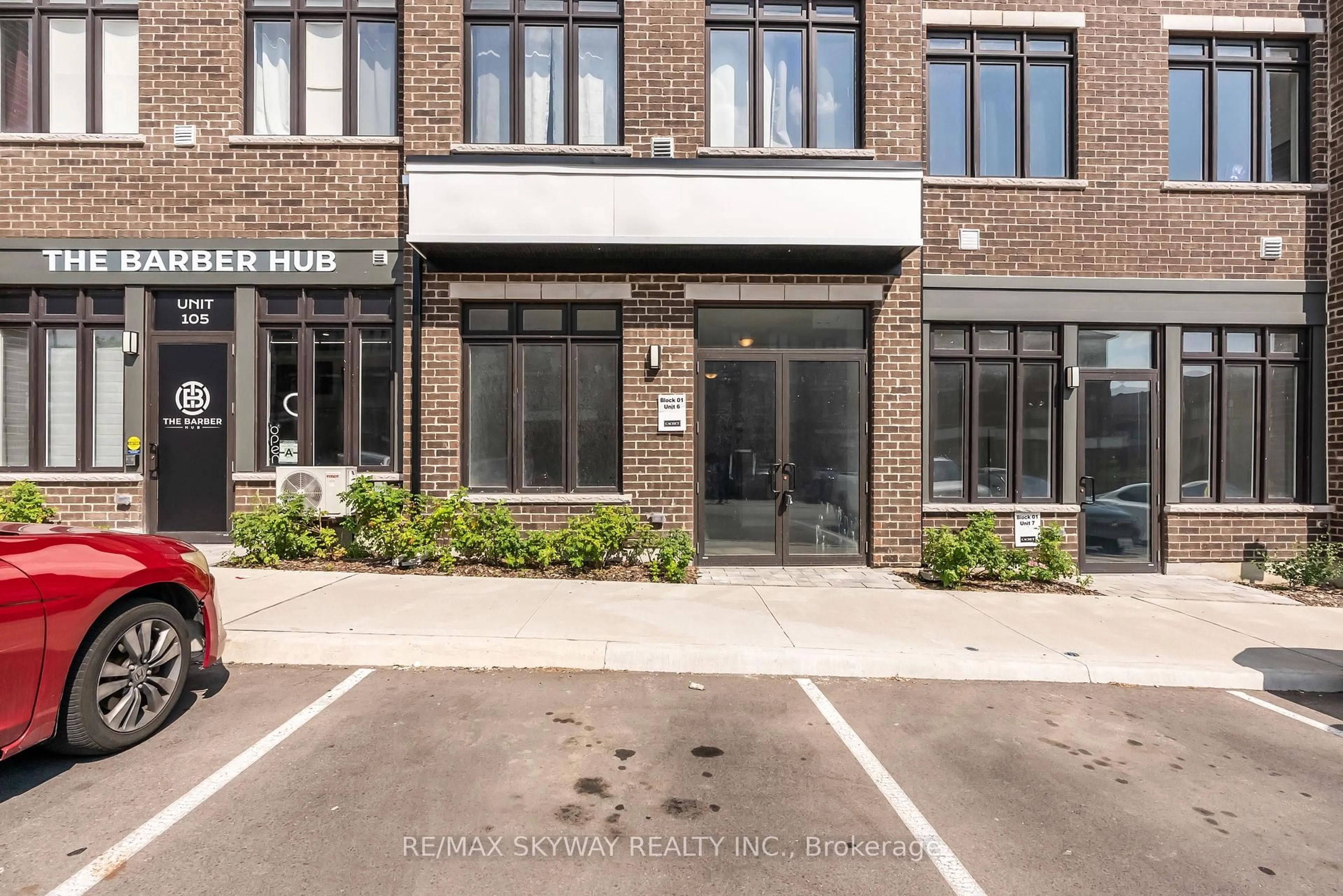 Unknown for 585 Colborne St #106, Brantford Ontario N3S 0K4