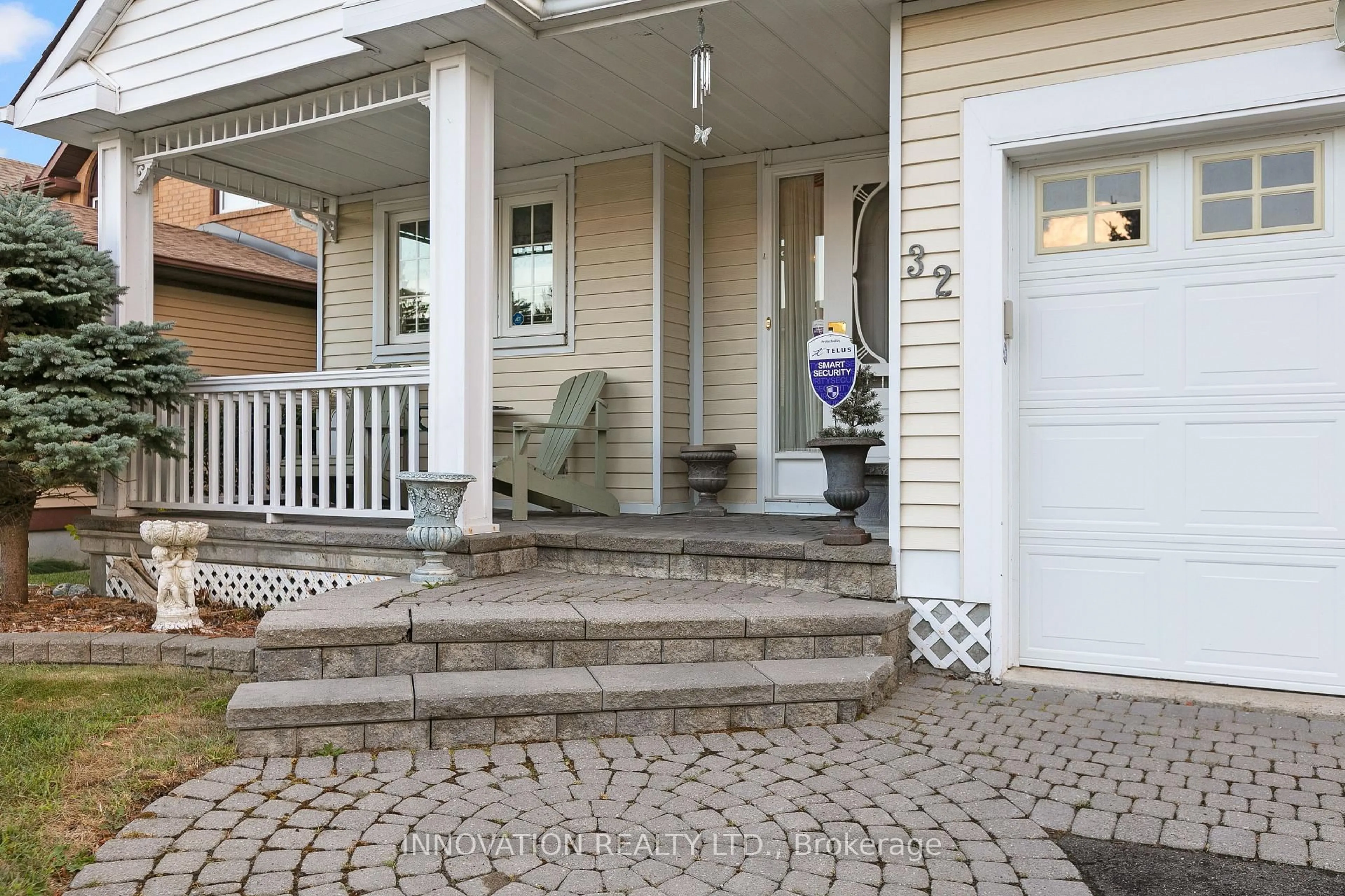 Unknown for 32 Framingham Cres, Barrhaven Ontario K2J 3J8