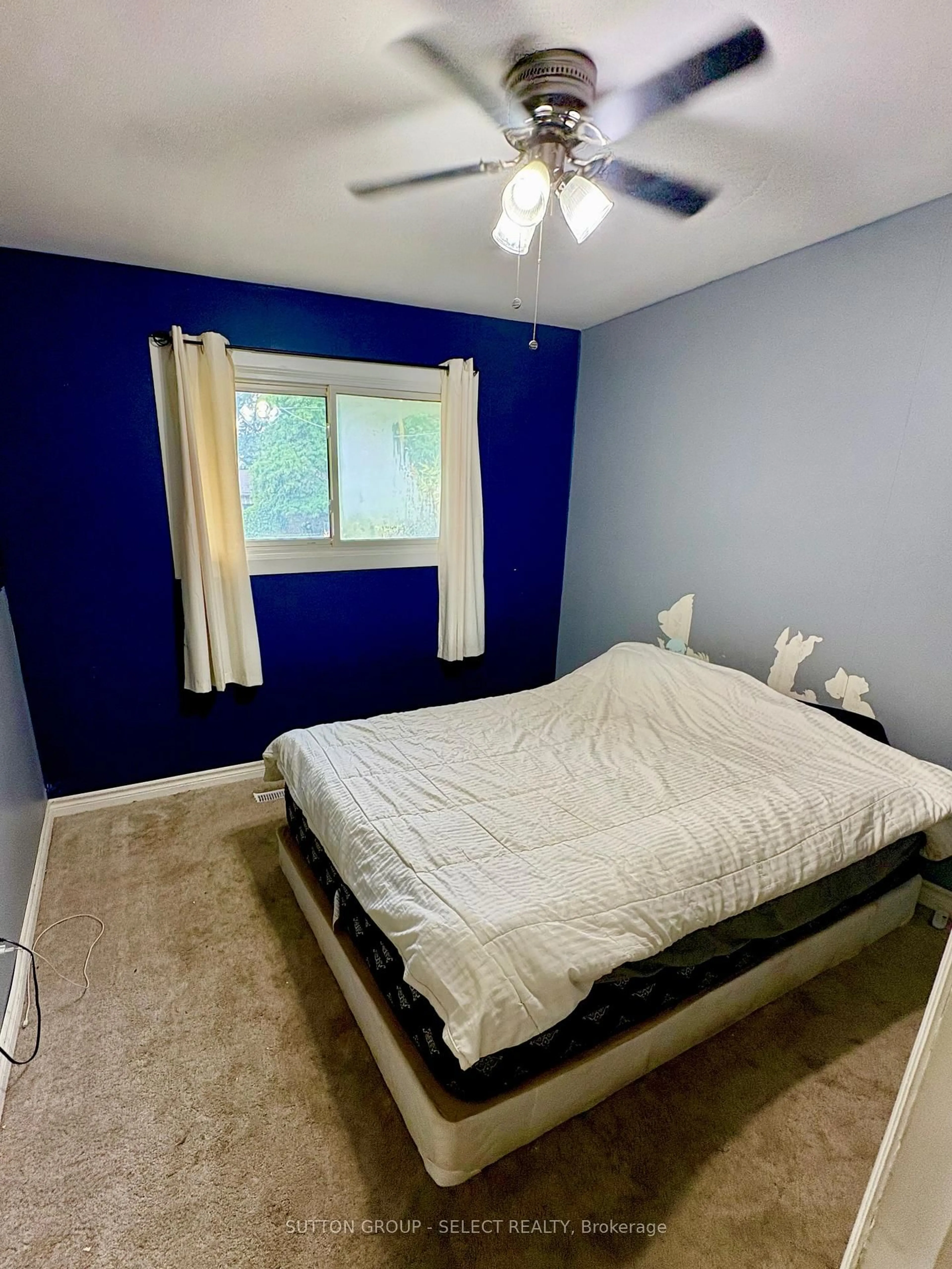 A pic of a room for 1590 Dixie St, London East Ontario N5V 1Y9