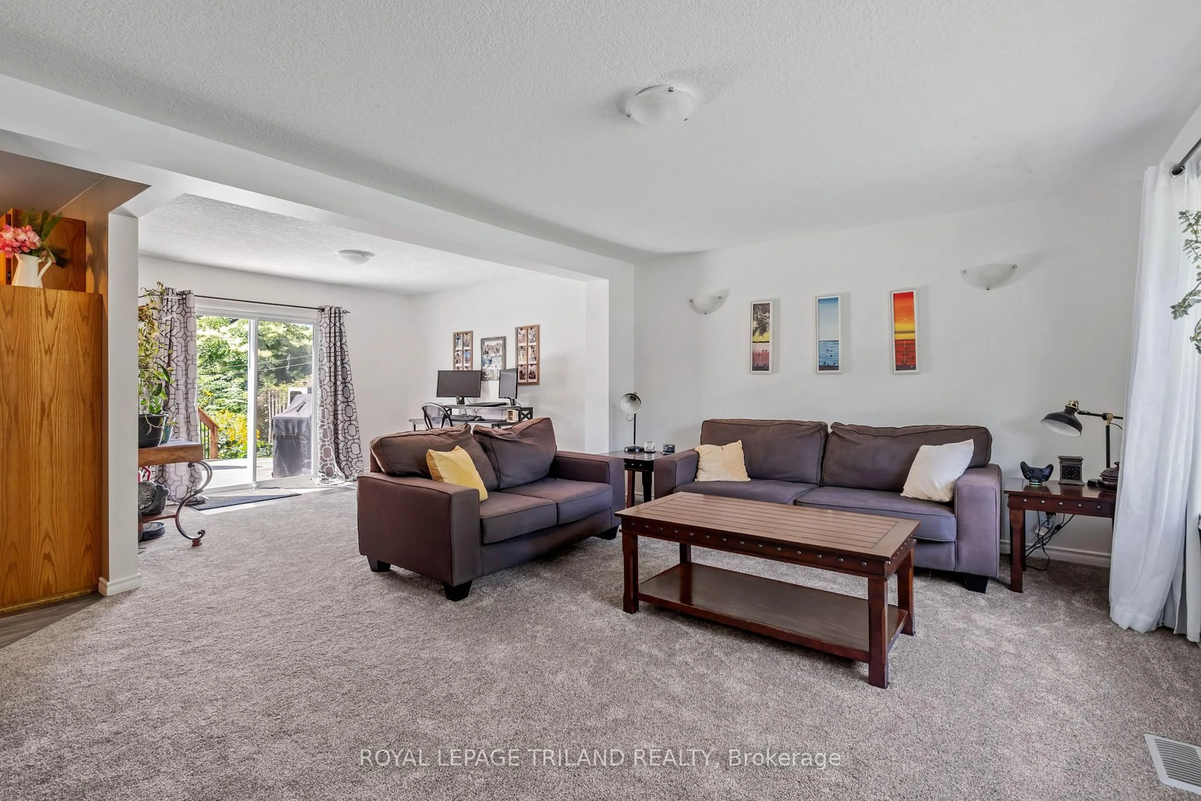 Living room with furniture, unknown for 9619 FRANCIS St, Southwold Ontario N0L 2E0