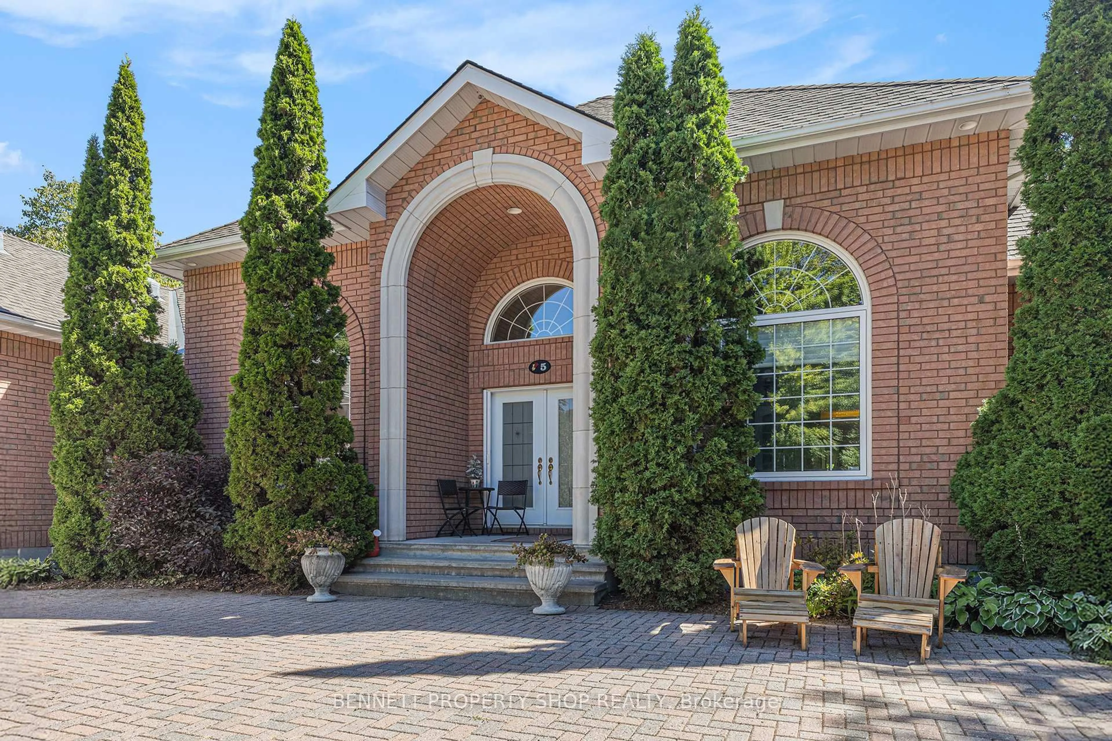 Home with brick exterior material, unknown for 5 Countryside Green, Ottawa Ontario K2R 1B5