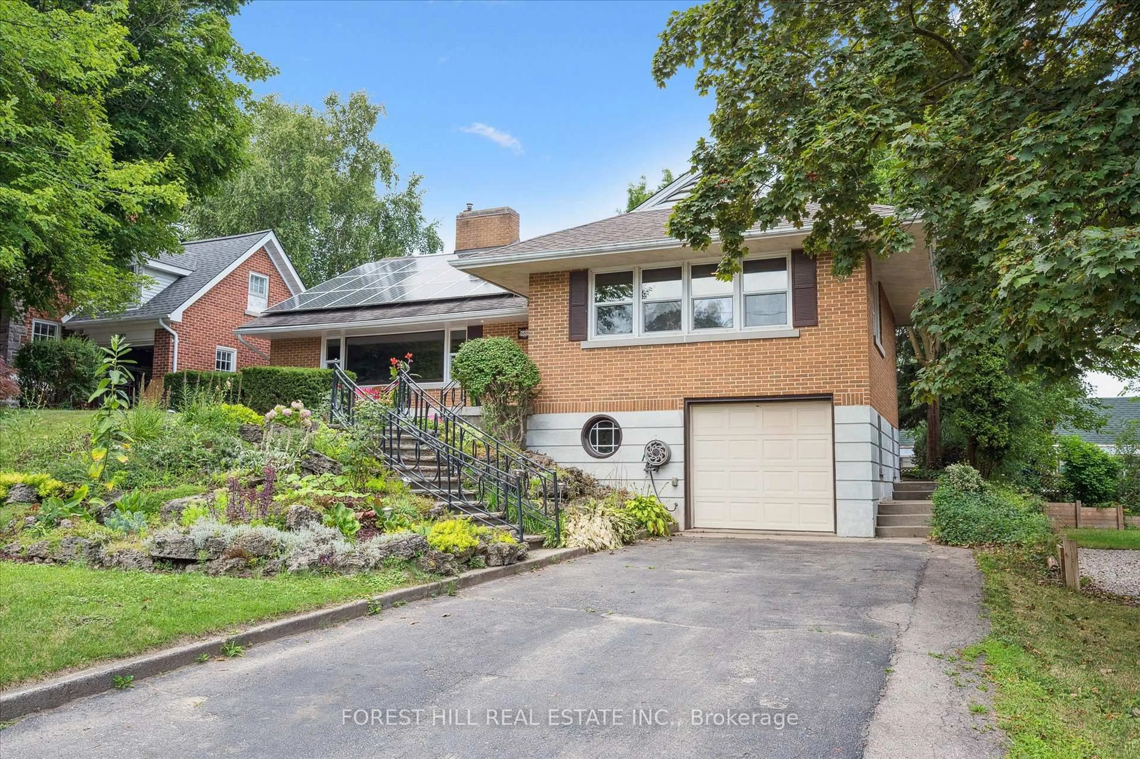 Home with brick exterior material, street for 688 Rockway Dr, Kitchener Ontario N2G 3B4