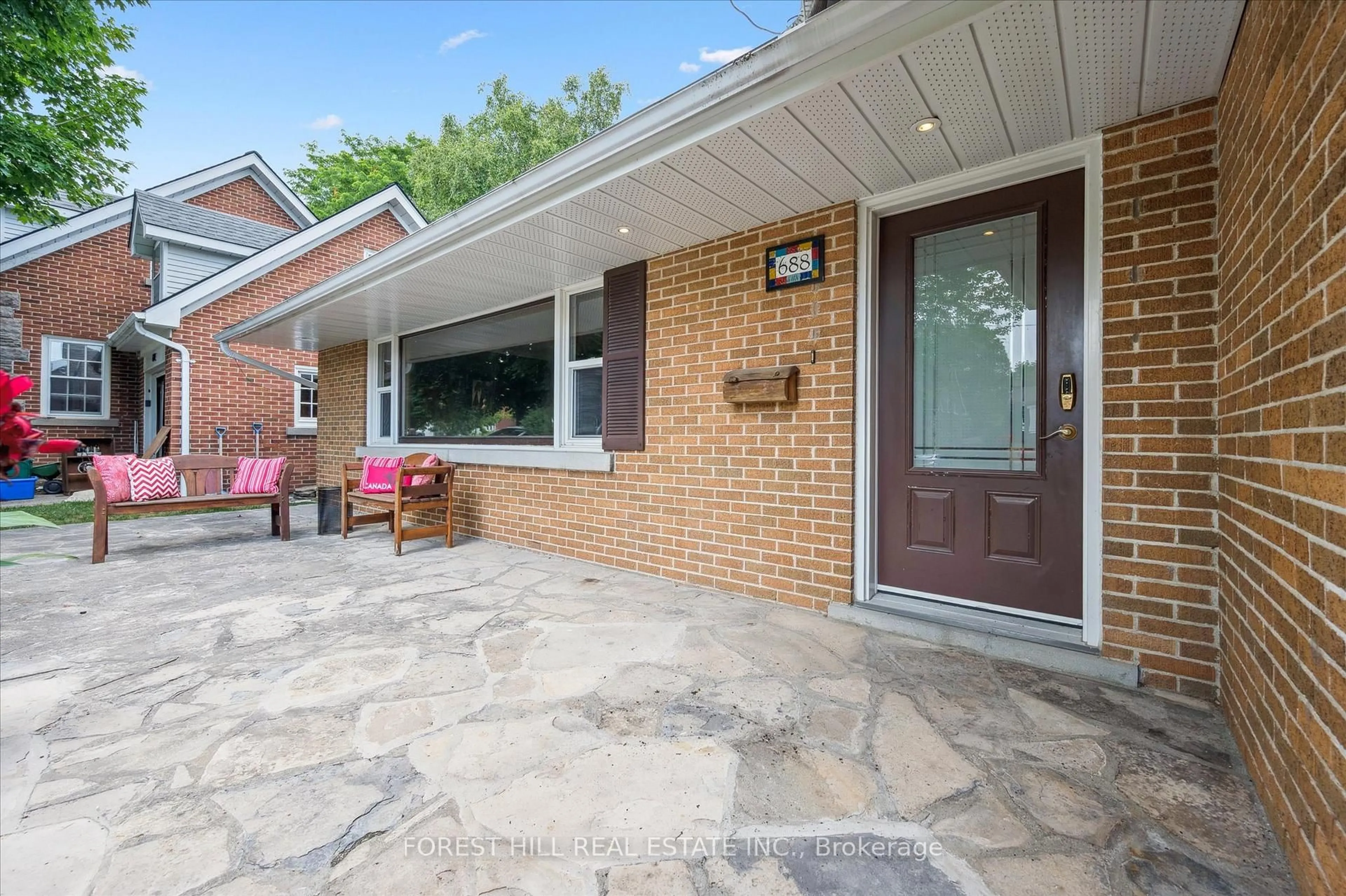 Home with brick exterior material, street for 688 Rockway Dr, Kitchener Ontario N2G 3B4