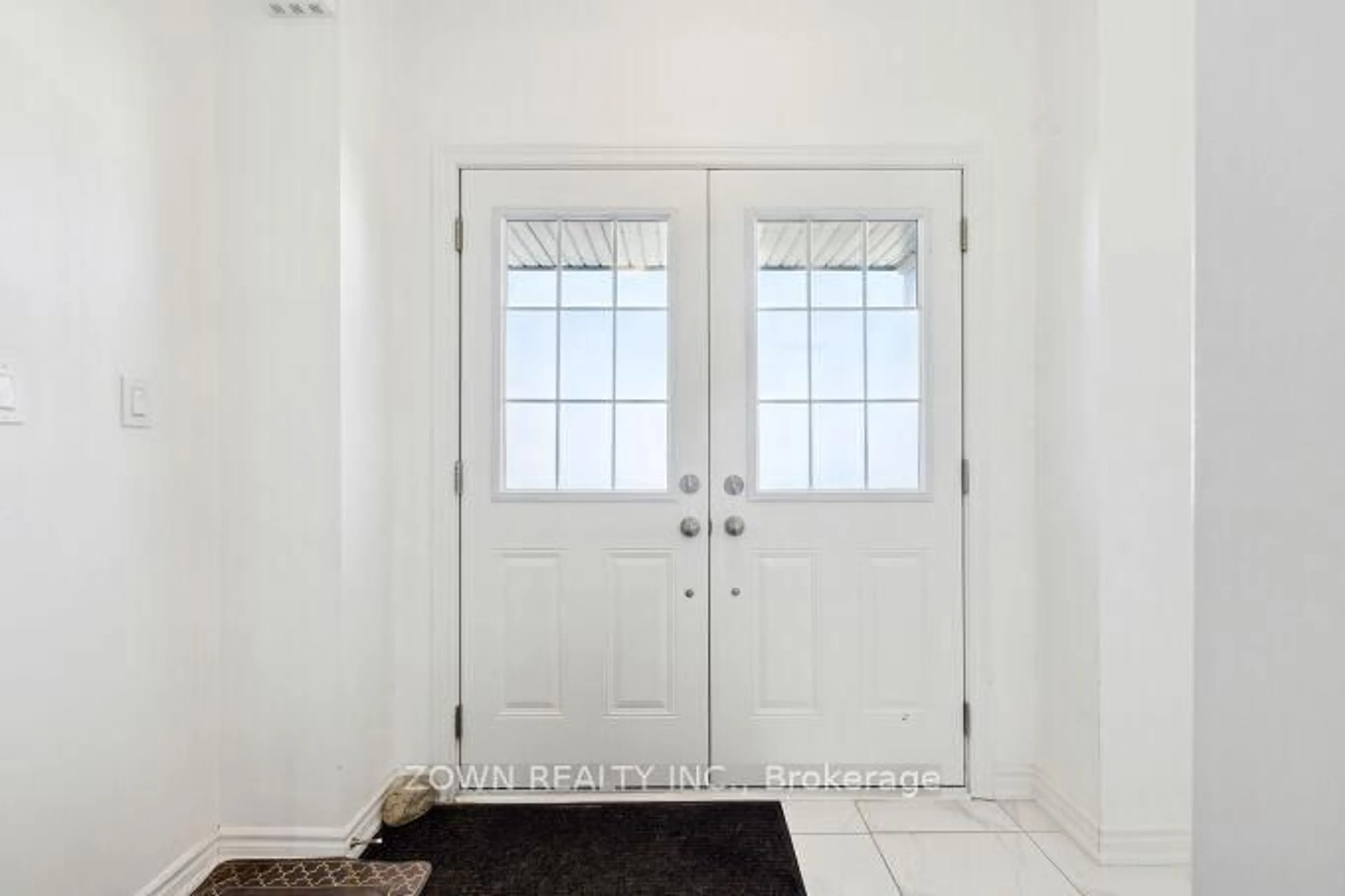 Indoor entryway for 9 Mears Rd, Brant Ontario N0E 1N0
