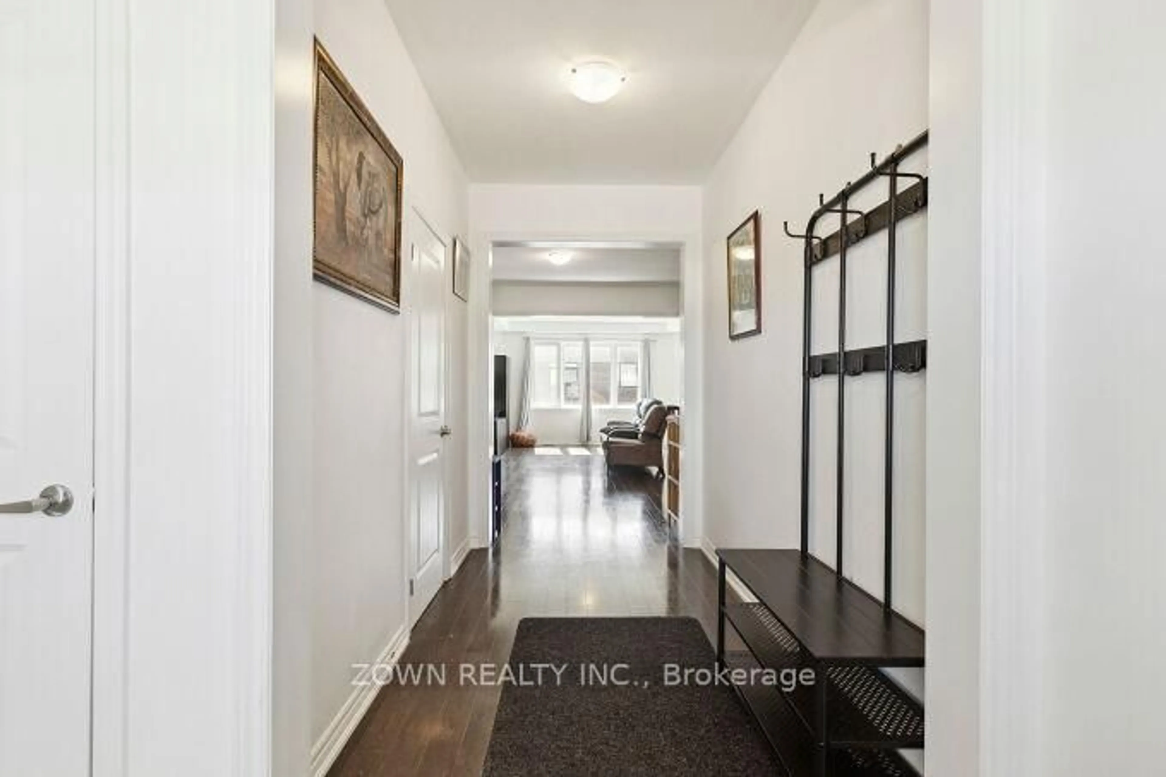 Indoor entryway for 9 Mears Rd, Brant Ontario N0E 1N0