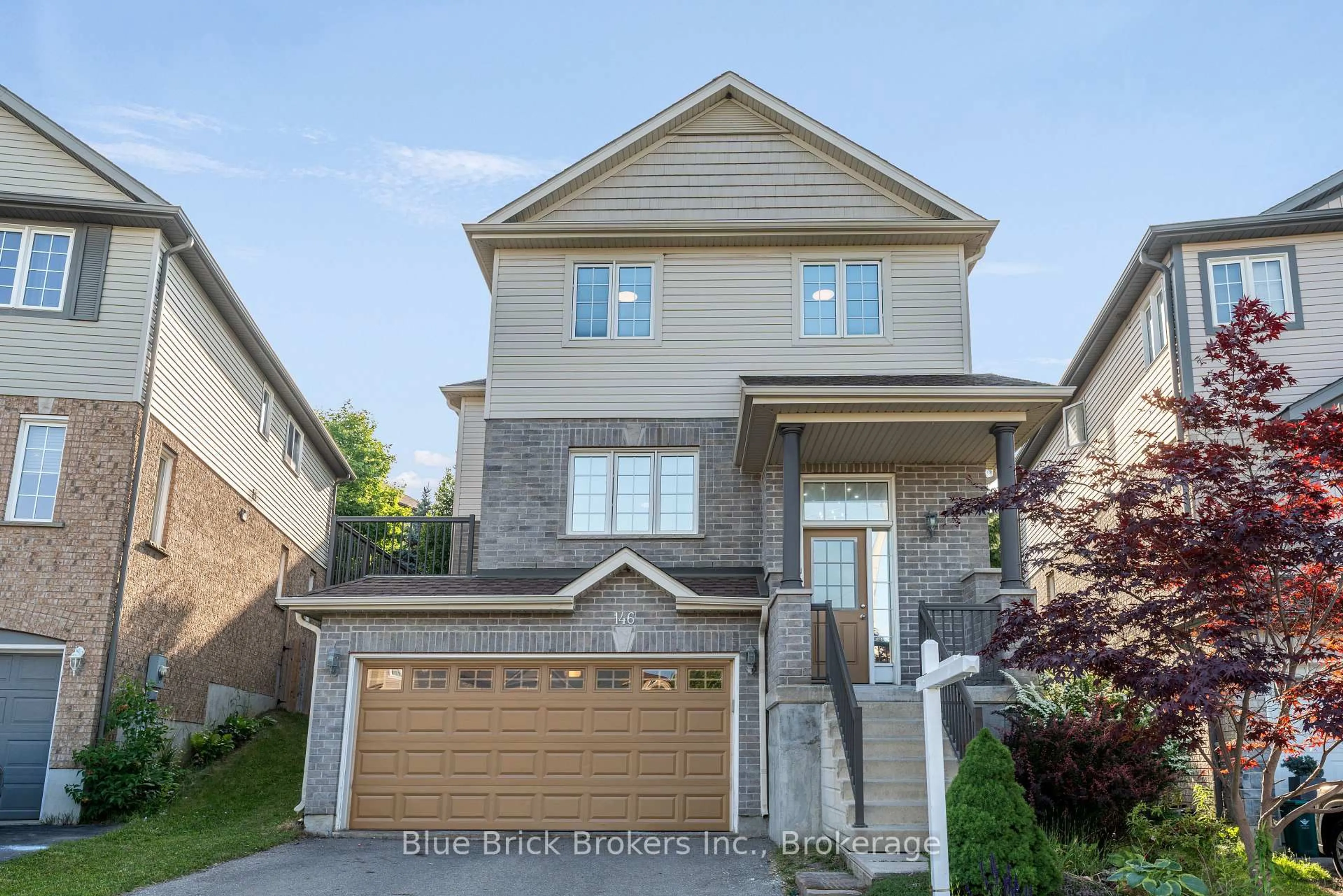 Home with brick exterior material, street for 146 Newcastle Dr, Kitchener Ontario N2R 1W4