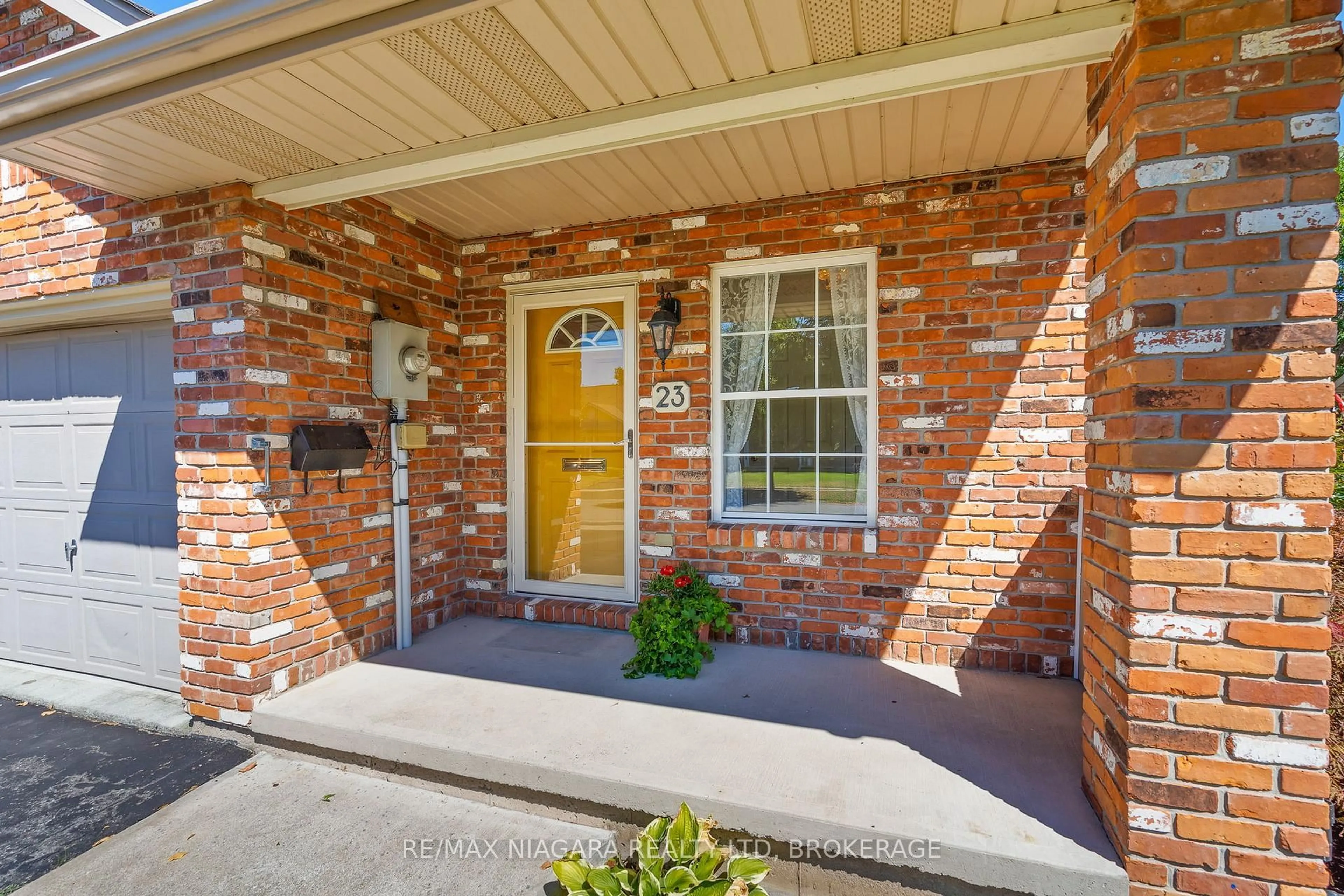 Home with brick exterior material, street for 23 Portal Dr, Port Colborne Ontario L3K 6G2