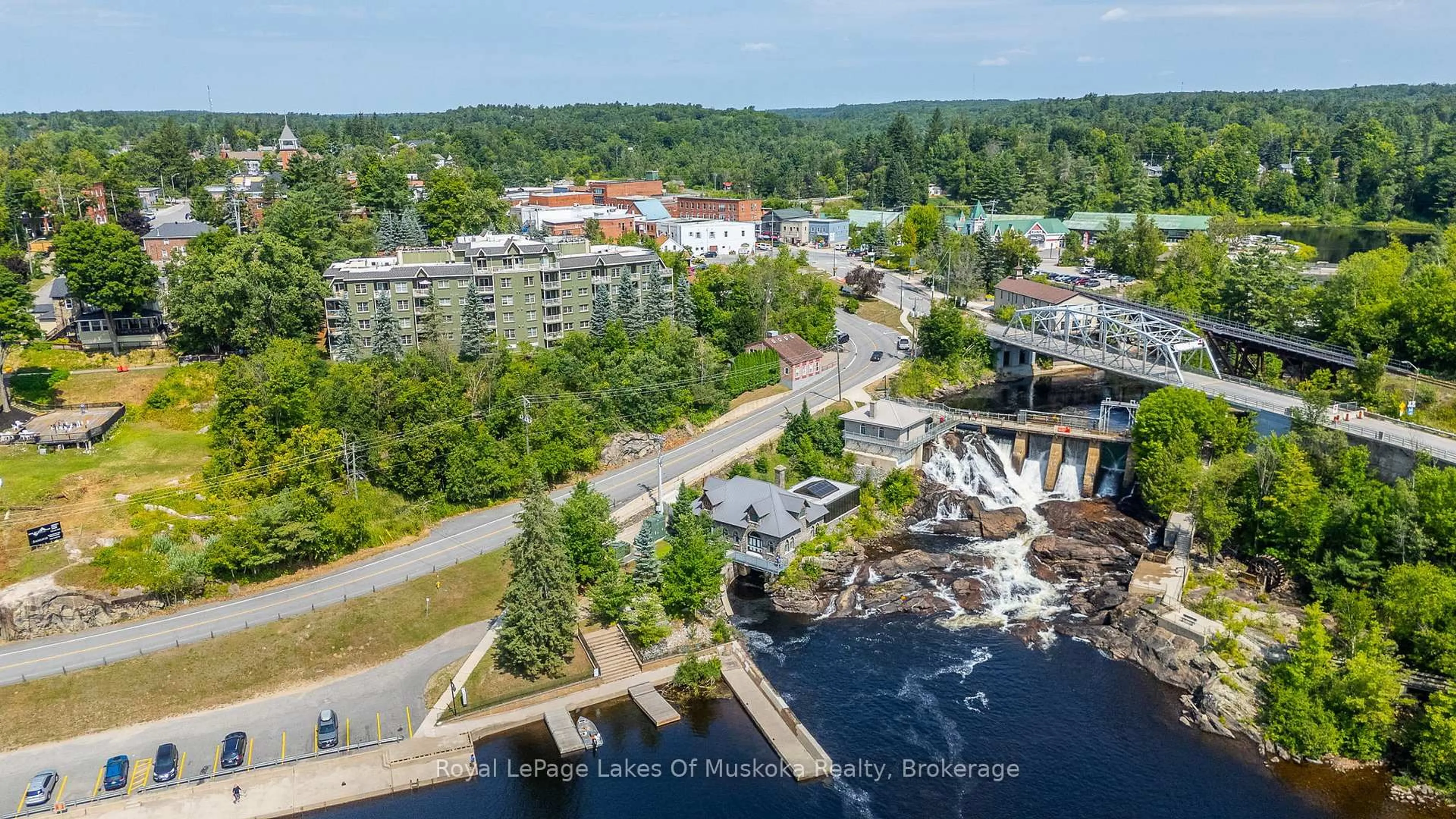 A pic from outside/outdoor area/front of a property/back of a property/a pic from drone, water/lake/river/ocean view for 24 Ontario St #308, Bracebridge Ontario P1L 2H5