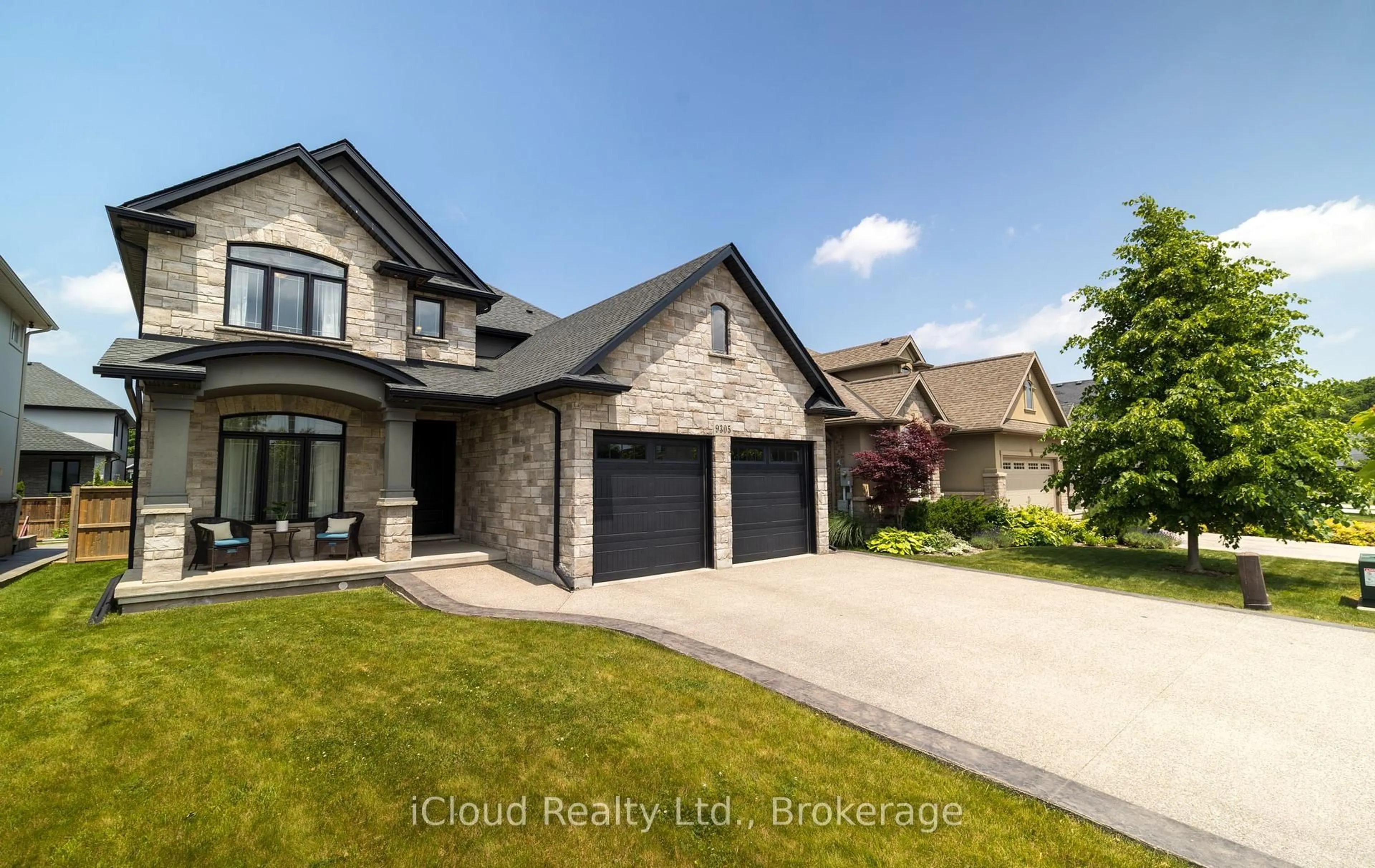 Home with brick exterior material, street for 9305 Eagle Ridge Dr, Niagara Falls Ontario L2H 0G4