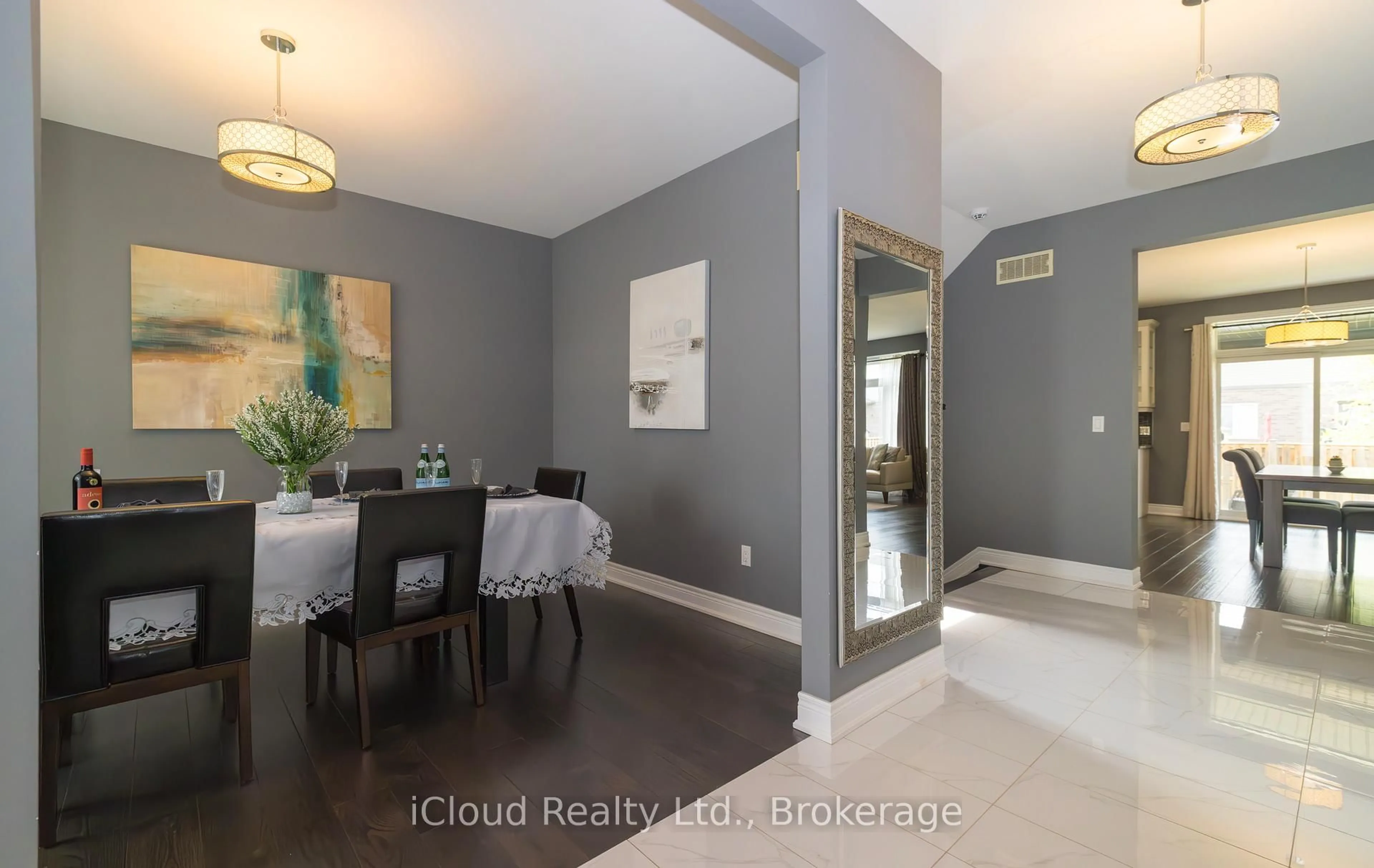 Dining room, unknown for 9305 Eagle Ridge Dr, Niagara Falls Ontario L2H 0G4
