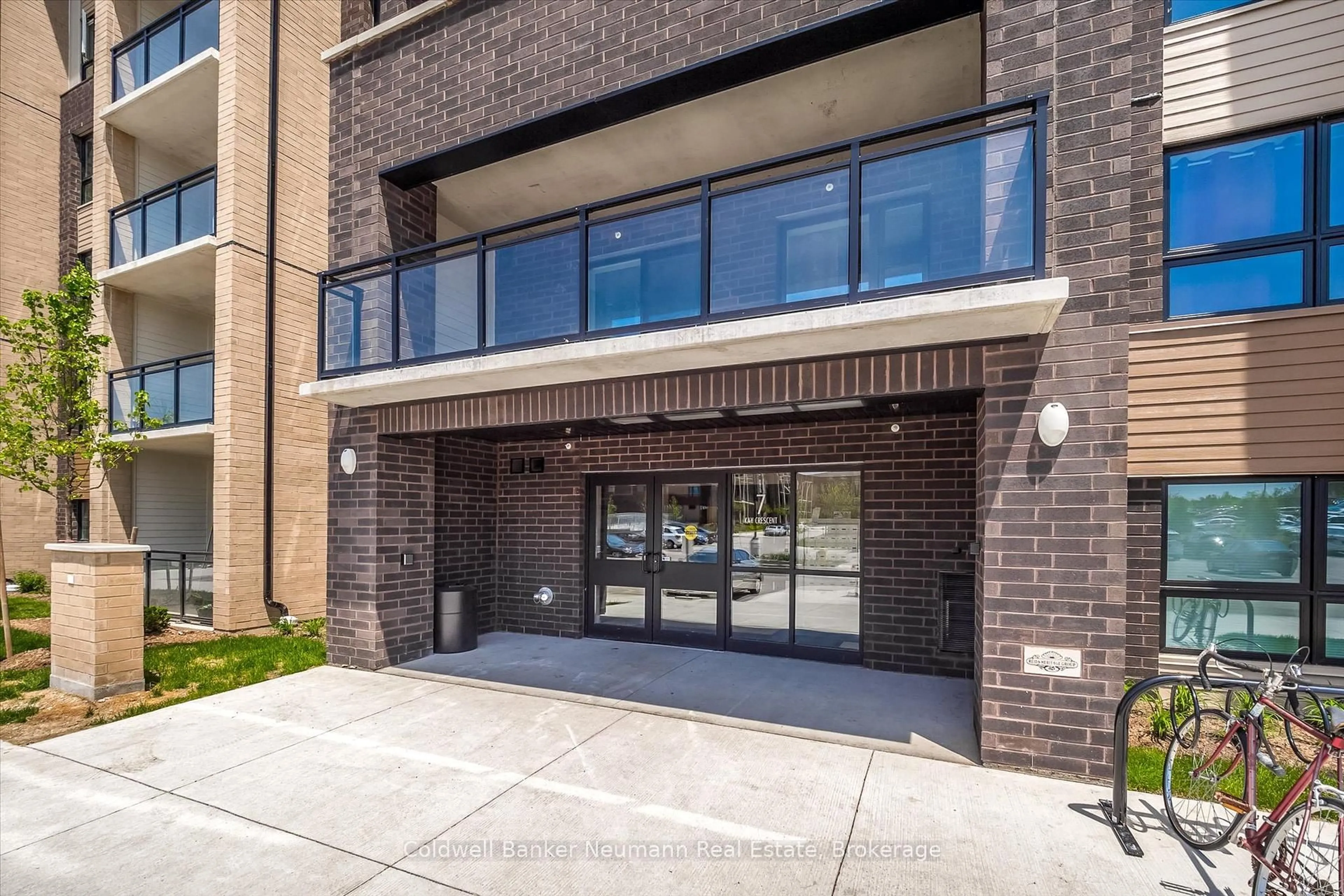 Unknown for 7 Kay Cres #306, Guelph Ontario N1L 0P9