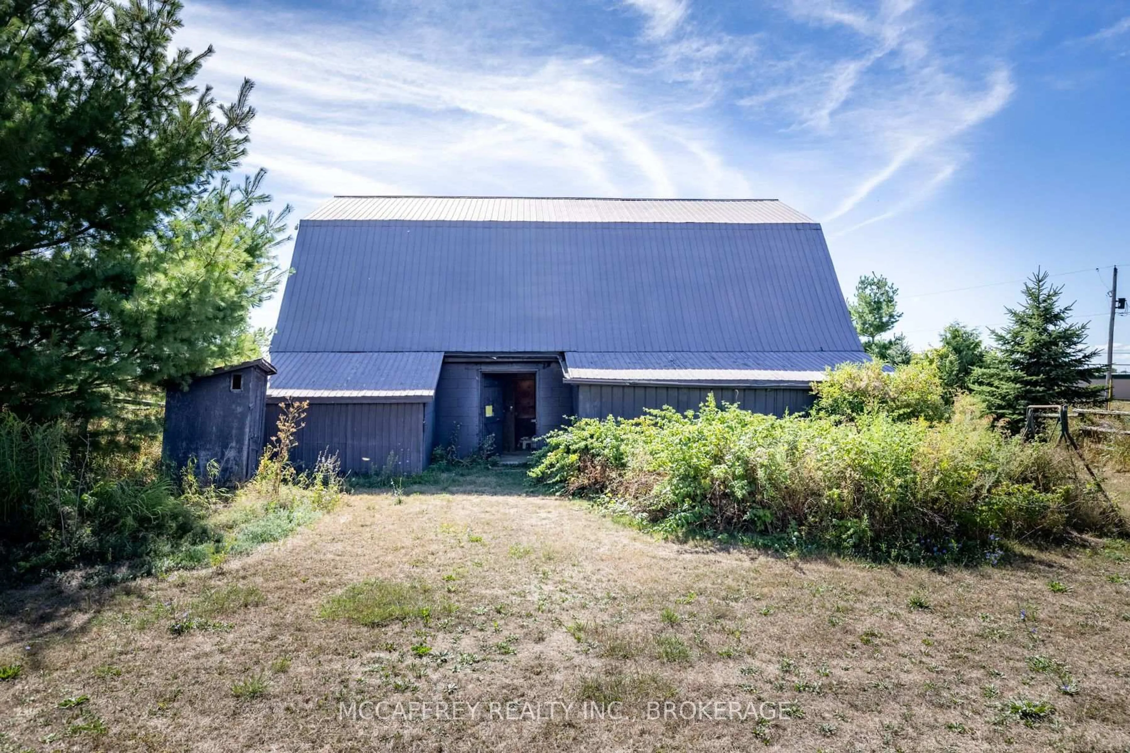 A pic from outside/outdoor area/front of a property/back of a property/a pic from drone, building for 533 County Rd 8, Greater Napanee Ontario K7R 0E3