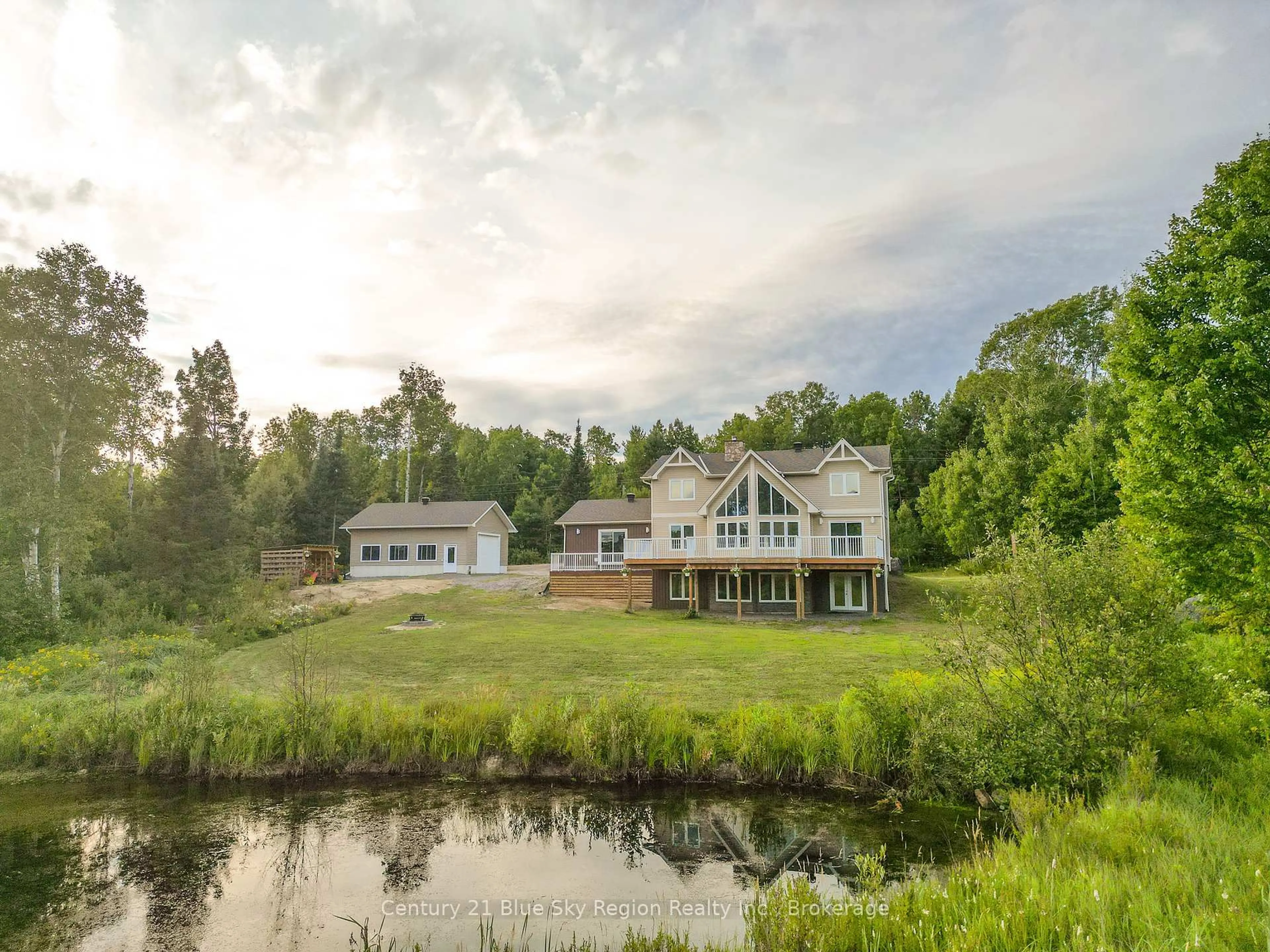 A pic from outside/outdoor area/front of a property/back of a property/a pic from drone, water/lake/river/ocean view for 43 Derland Rd, East Ferris Ontario P1B 8Z4