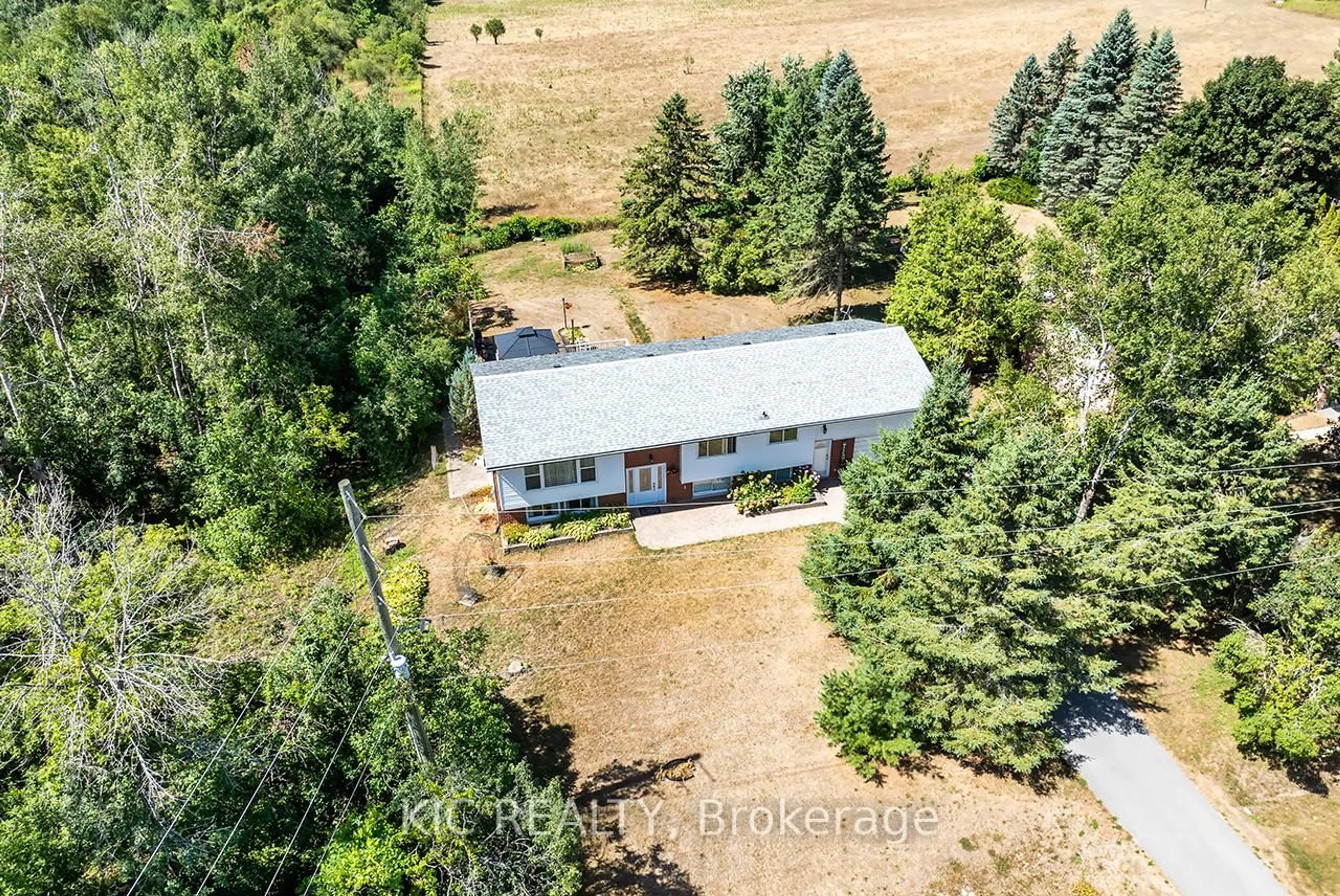 A pic from outside/outdoor area/front of a property/back of a property/a pic from drone, unknown for 812 Frank Hill Rd, Kawartha Lakes Ontario K9J 6X3