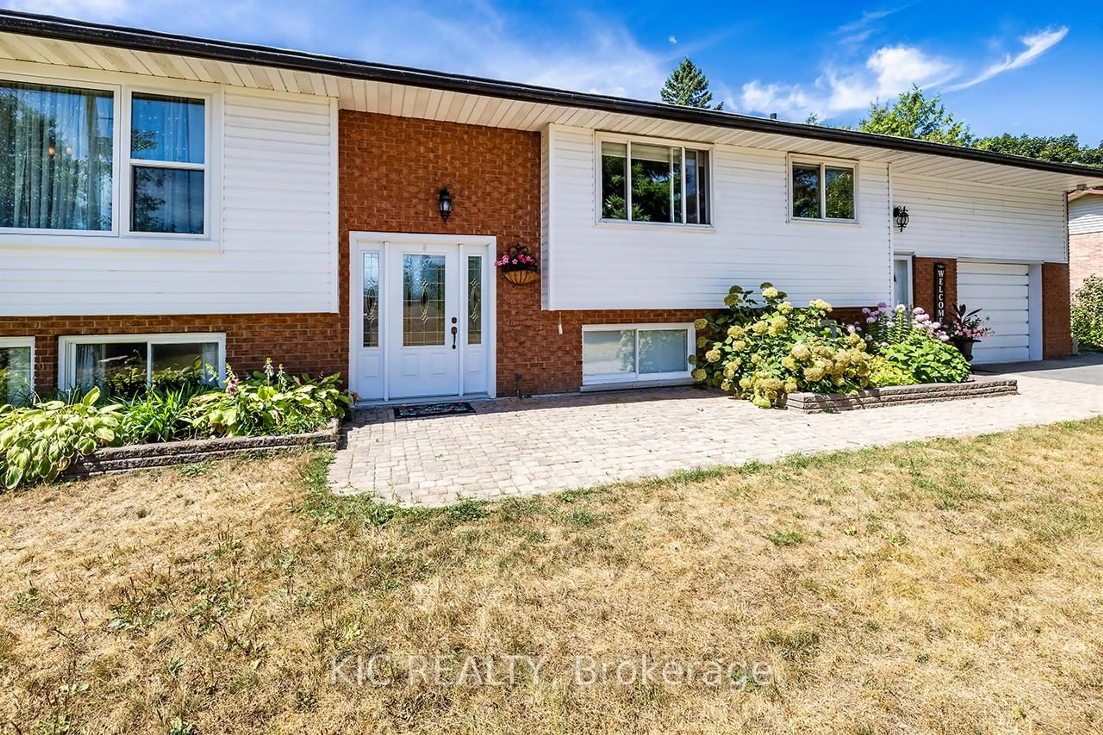 Home with brick exterior material, street for 812 Frank Hill Rd, Kawartha Lakes Ontario K9J 6X3