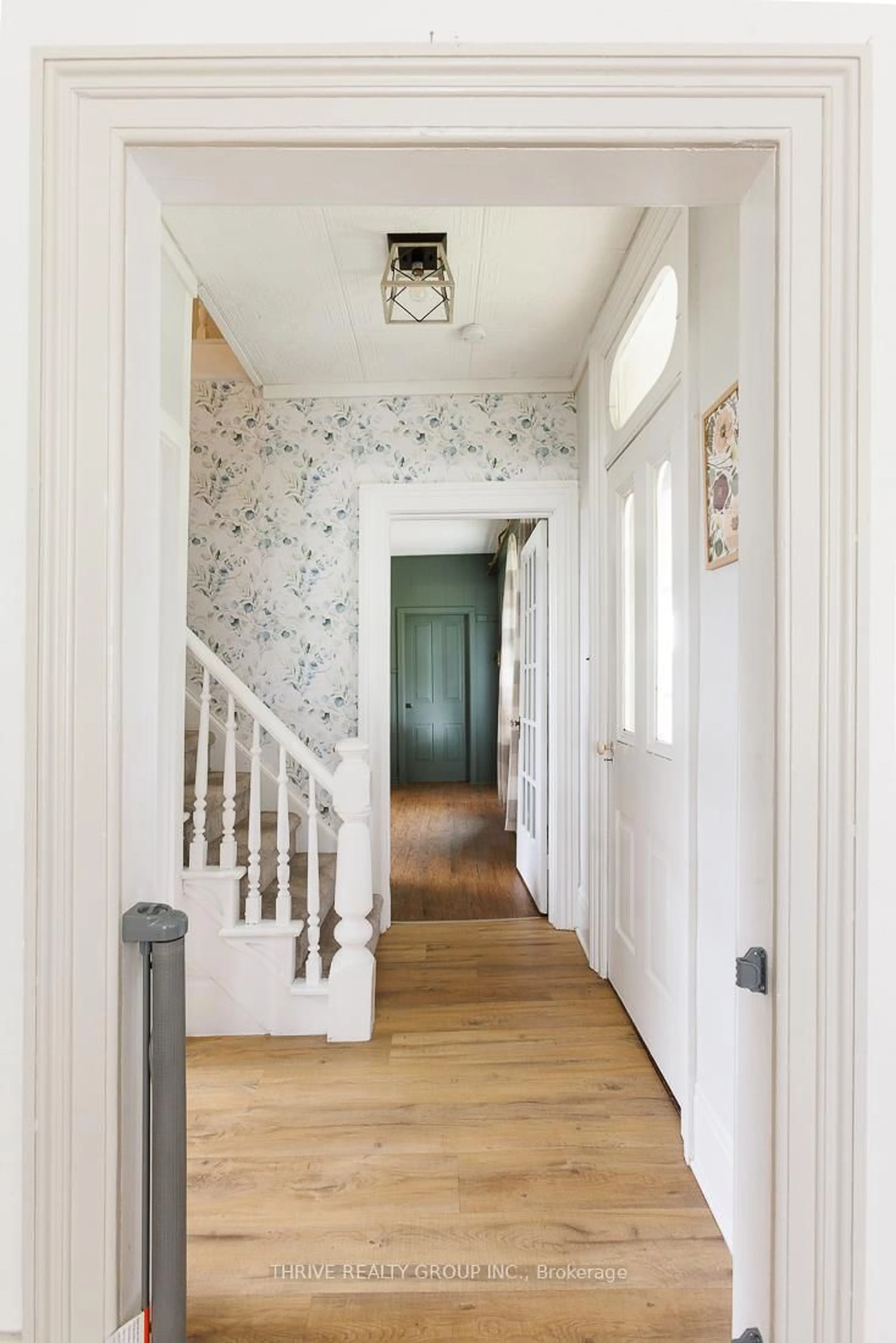 Indoor entryway for 101 Goshen Rd, Bayham Ontario N4G 4G7