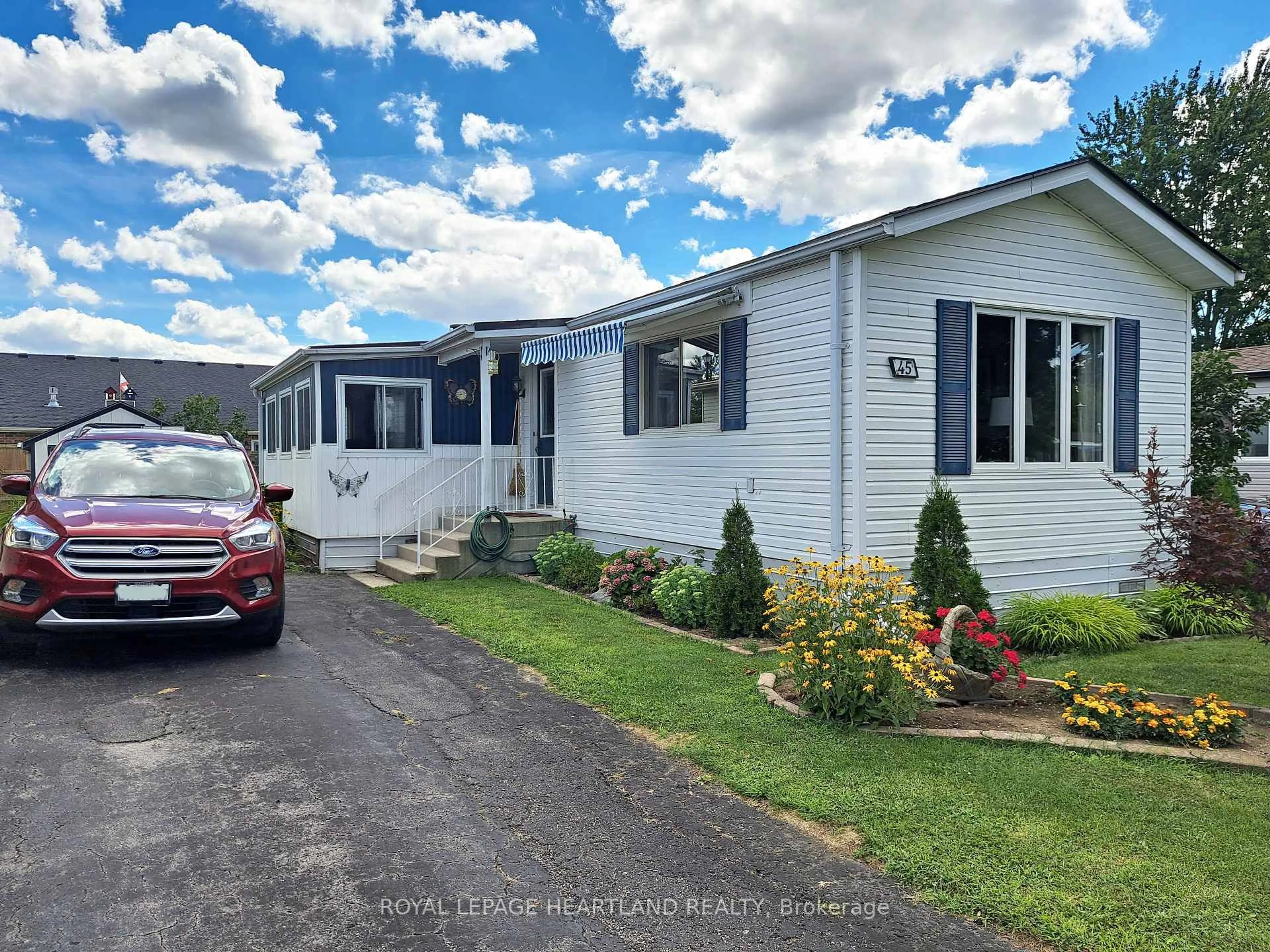 Home with vinyl exterior material, street for 45 Kalisch Ave, South Huron Ontario N0M 1S3