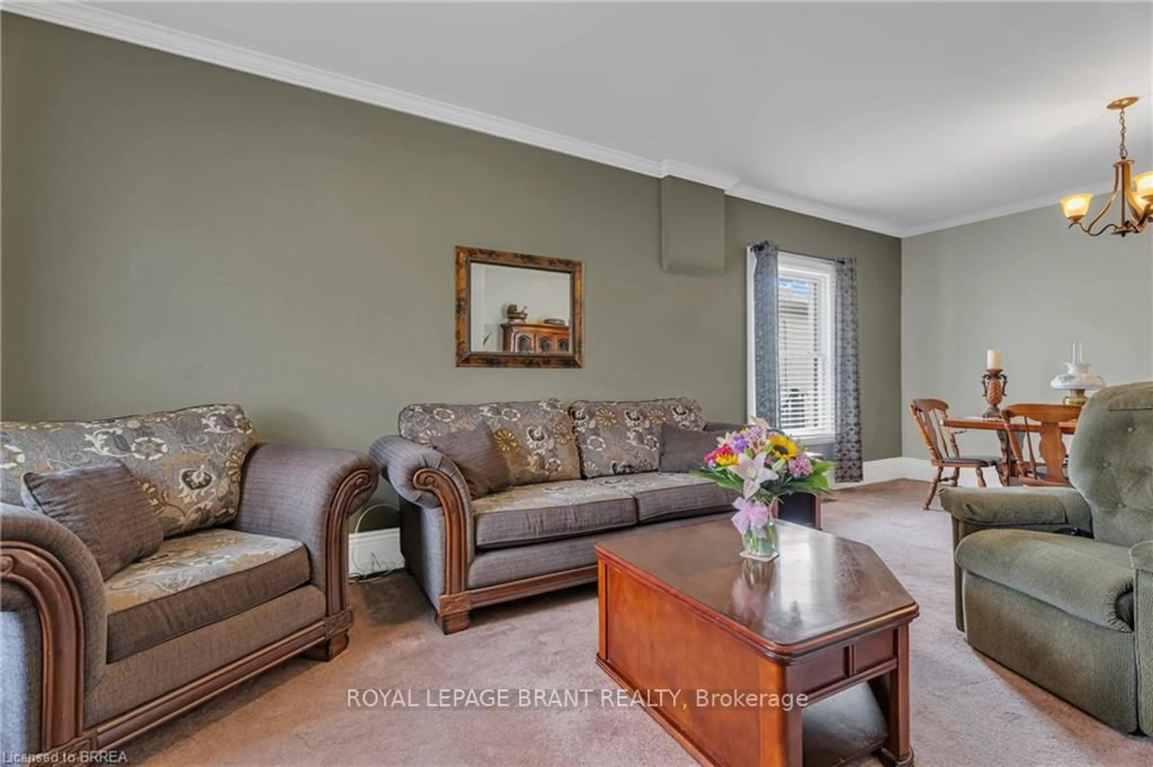Living room with furniture, unknown for 17 Blossie St, Brantford Ontario N3S 2V7