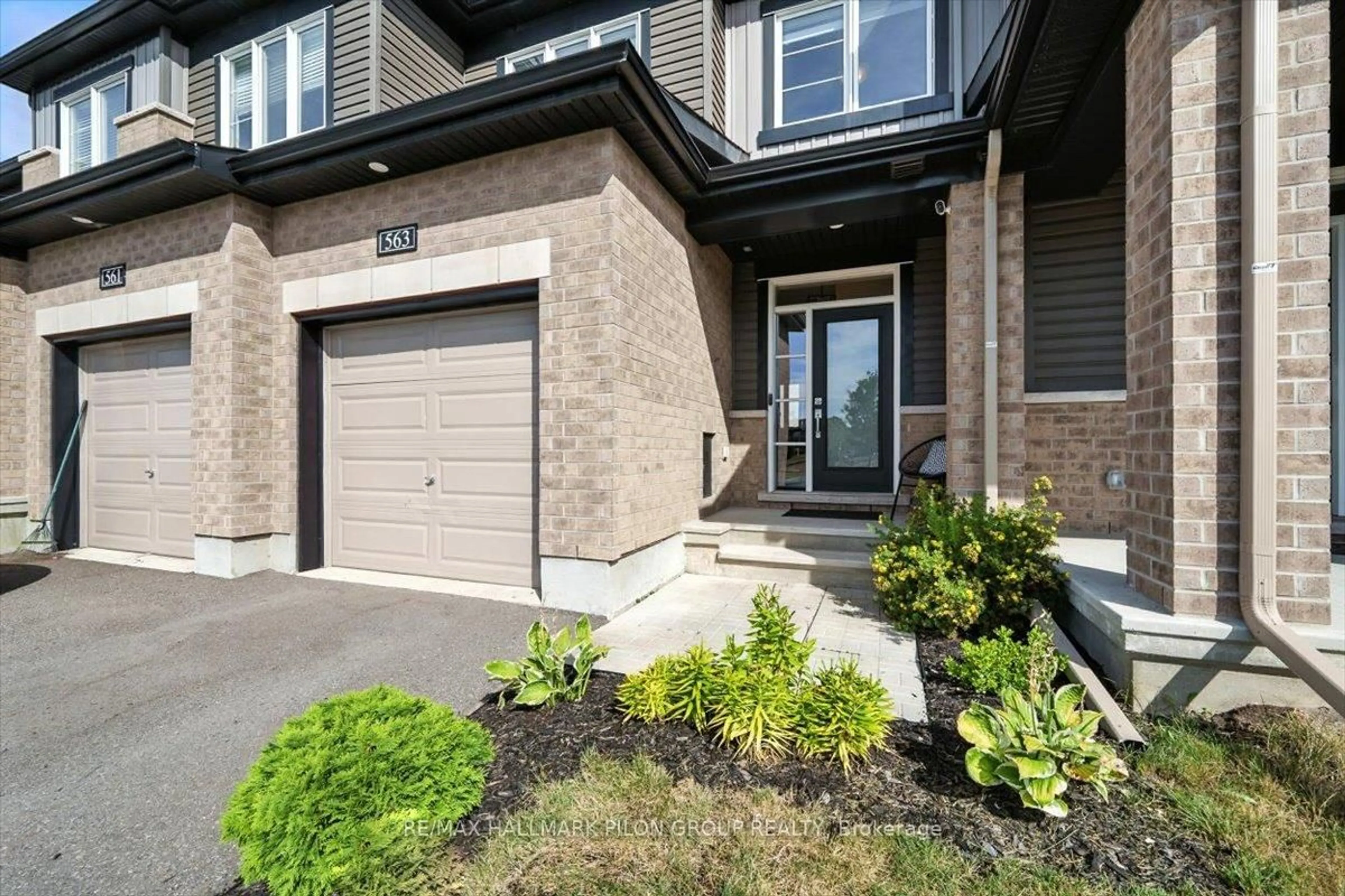 Home with brick exterior material, street for 563 Decoeur Dr, Ottawa Ontario K4A 5G7