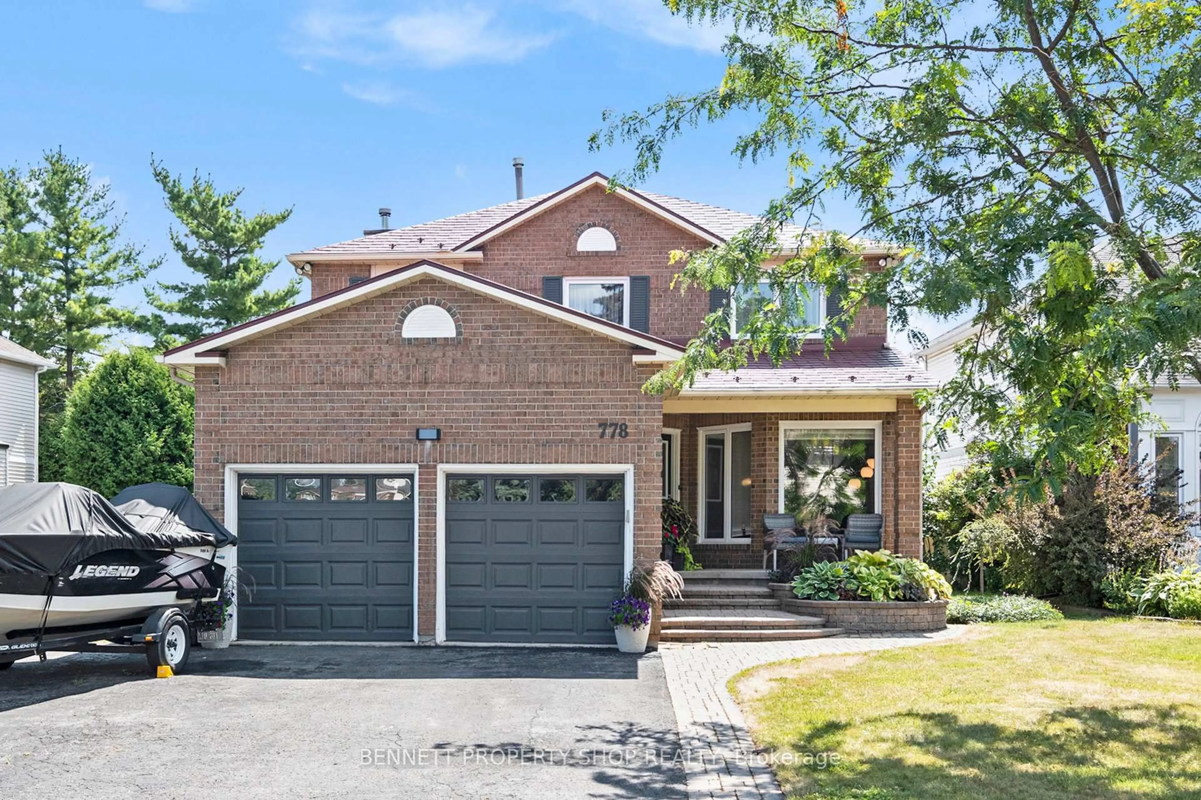 Home with brick exterior material, street for 778 Montcrest Dr, Orleans Ontario K4A 2M6