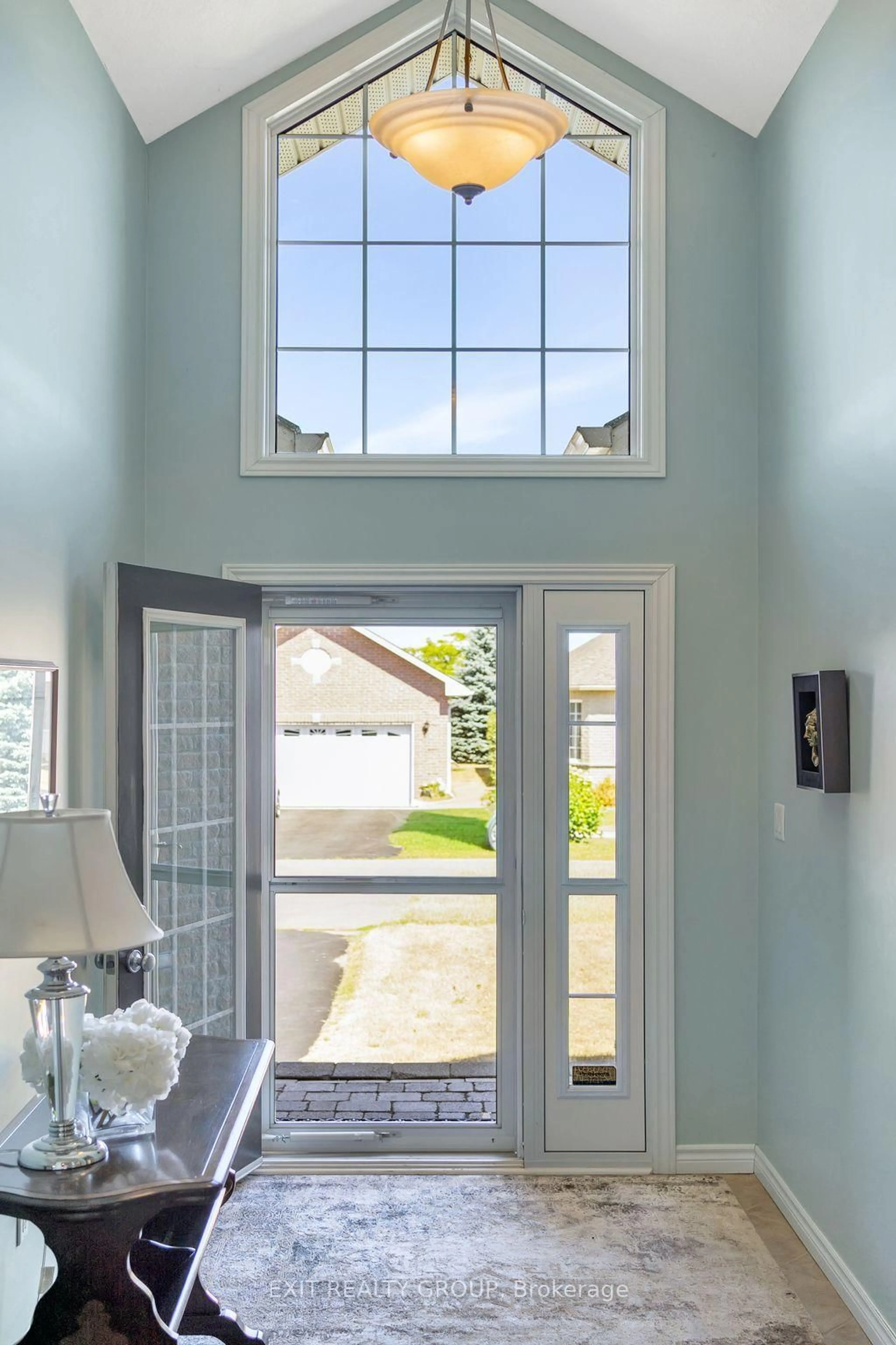Indoor entryway for 38 Aletha Dr, Prince Edward County Ontario K0K 3L0