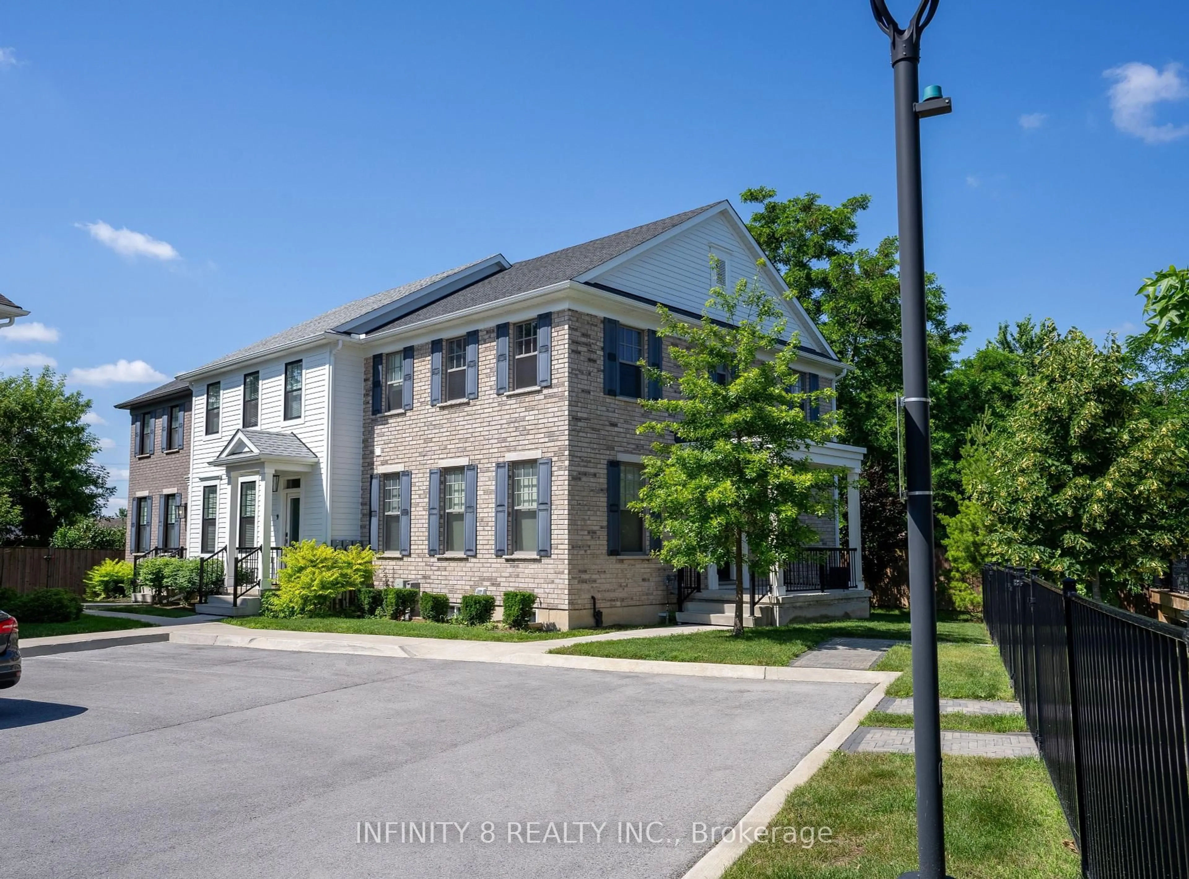 Unknown for 7 ASPEN COMMON, St. Catharines Ontario L2S 2B3