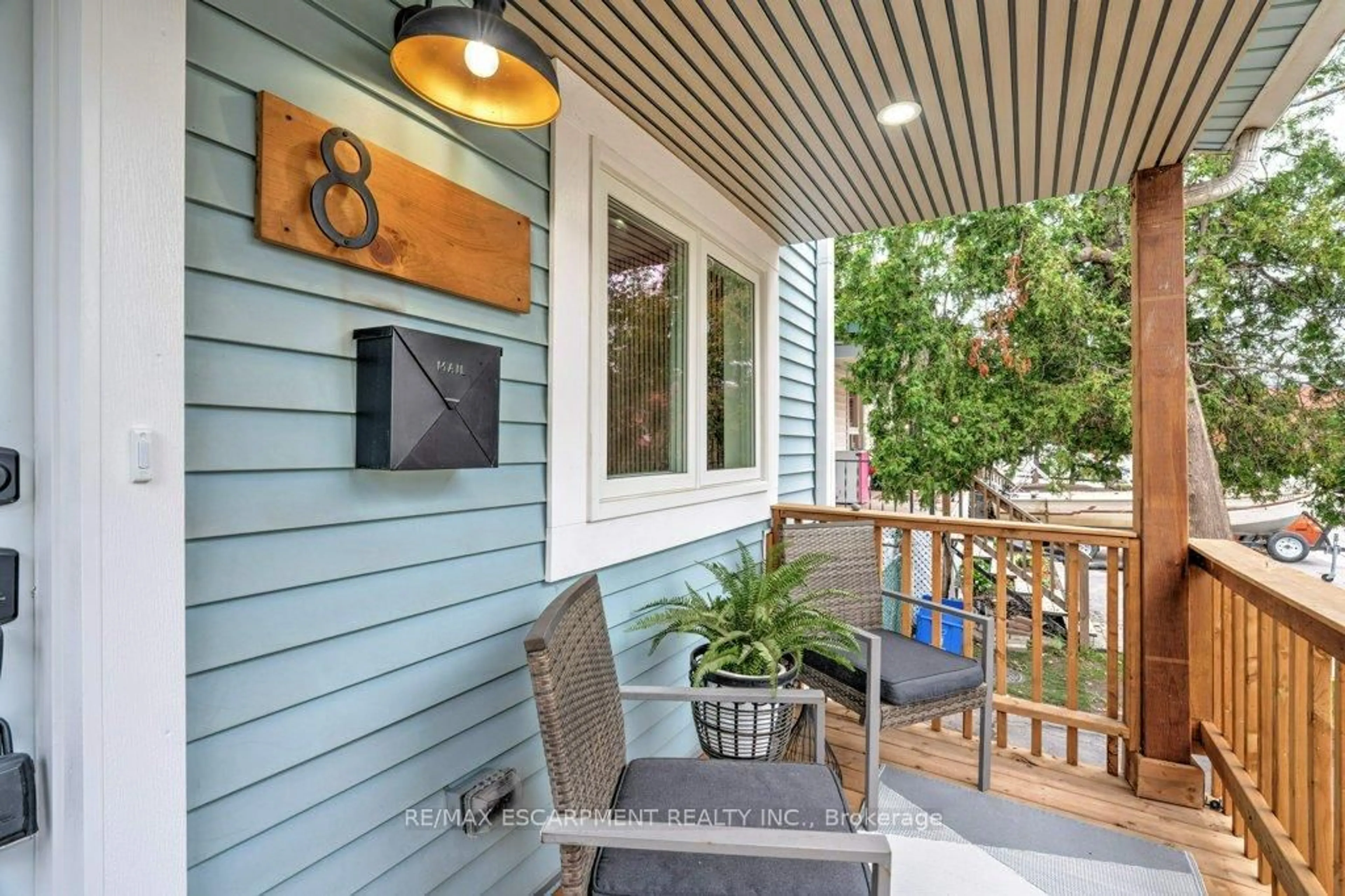 Patio, street for 8 Whitfield Ave, Hamilton Ontario L8L 4B4