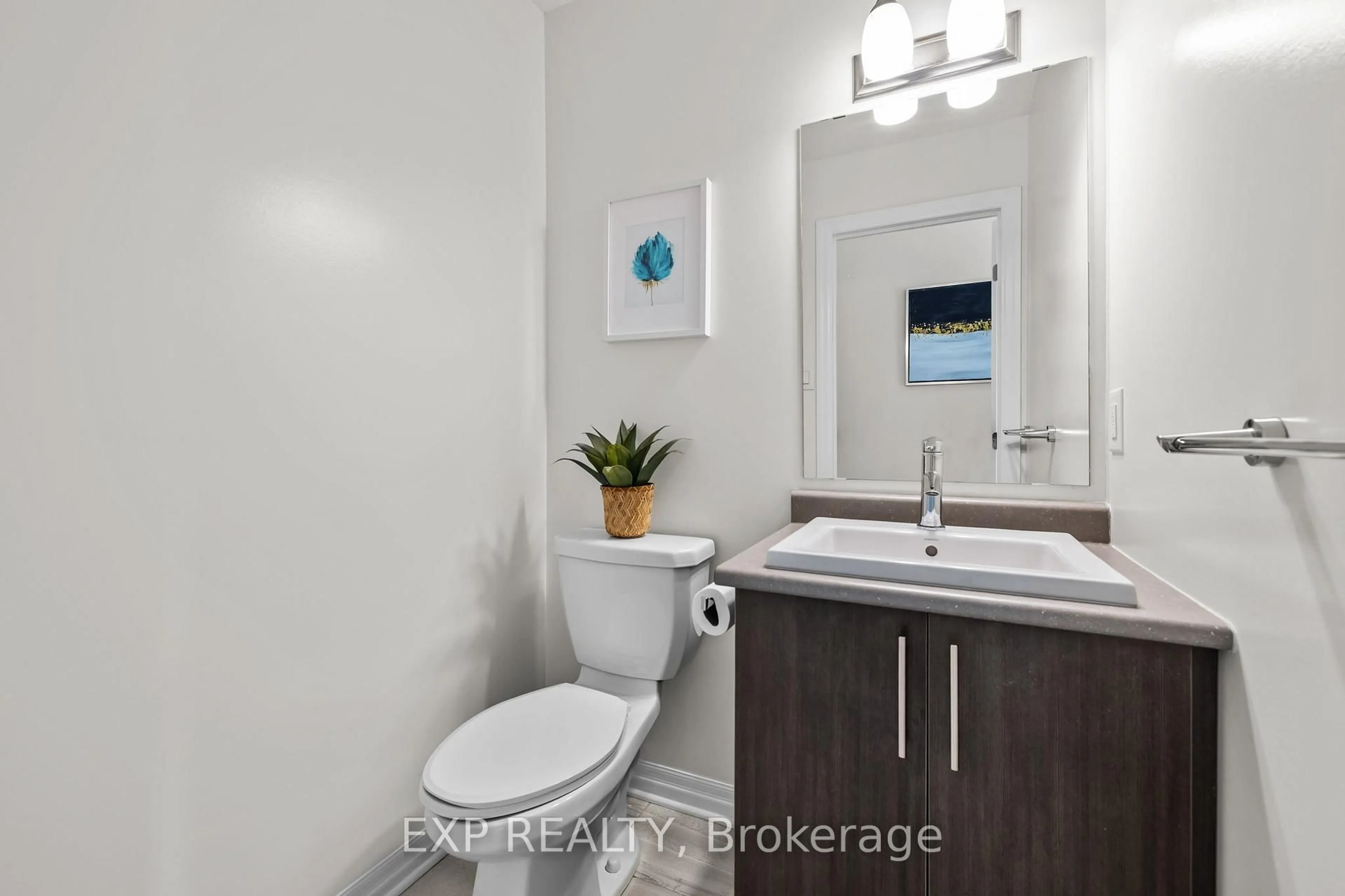 Standard bathroom, ceramic/tile floor for 157 Overberg Way, Ottawa Ontario K2S 0V8