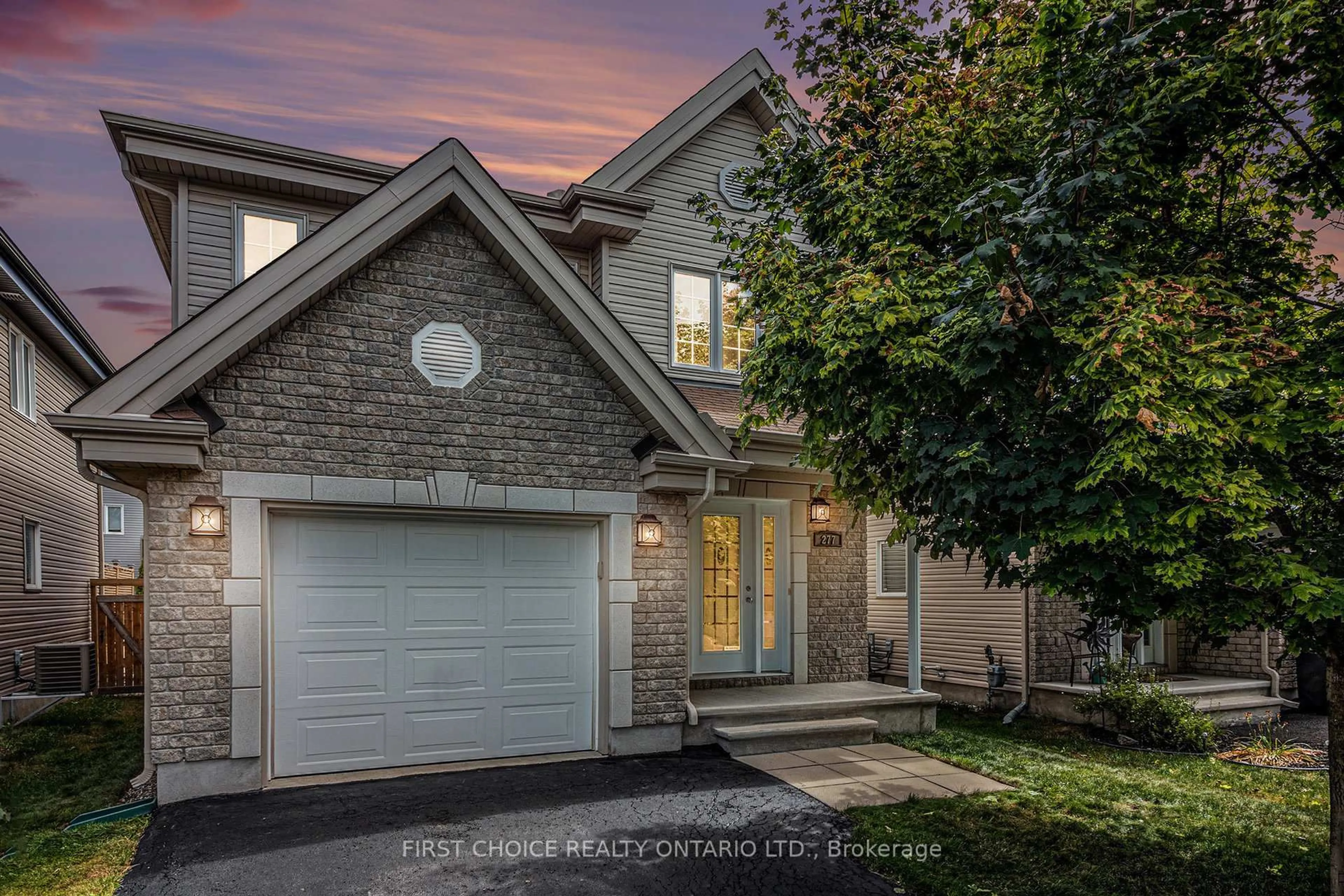 Home with brick exterior material, street for 277 Mica Cres, Clarence-Rockland Ontario K4K 0E9