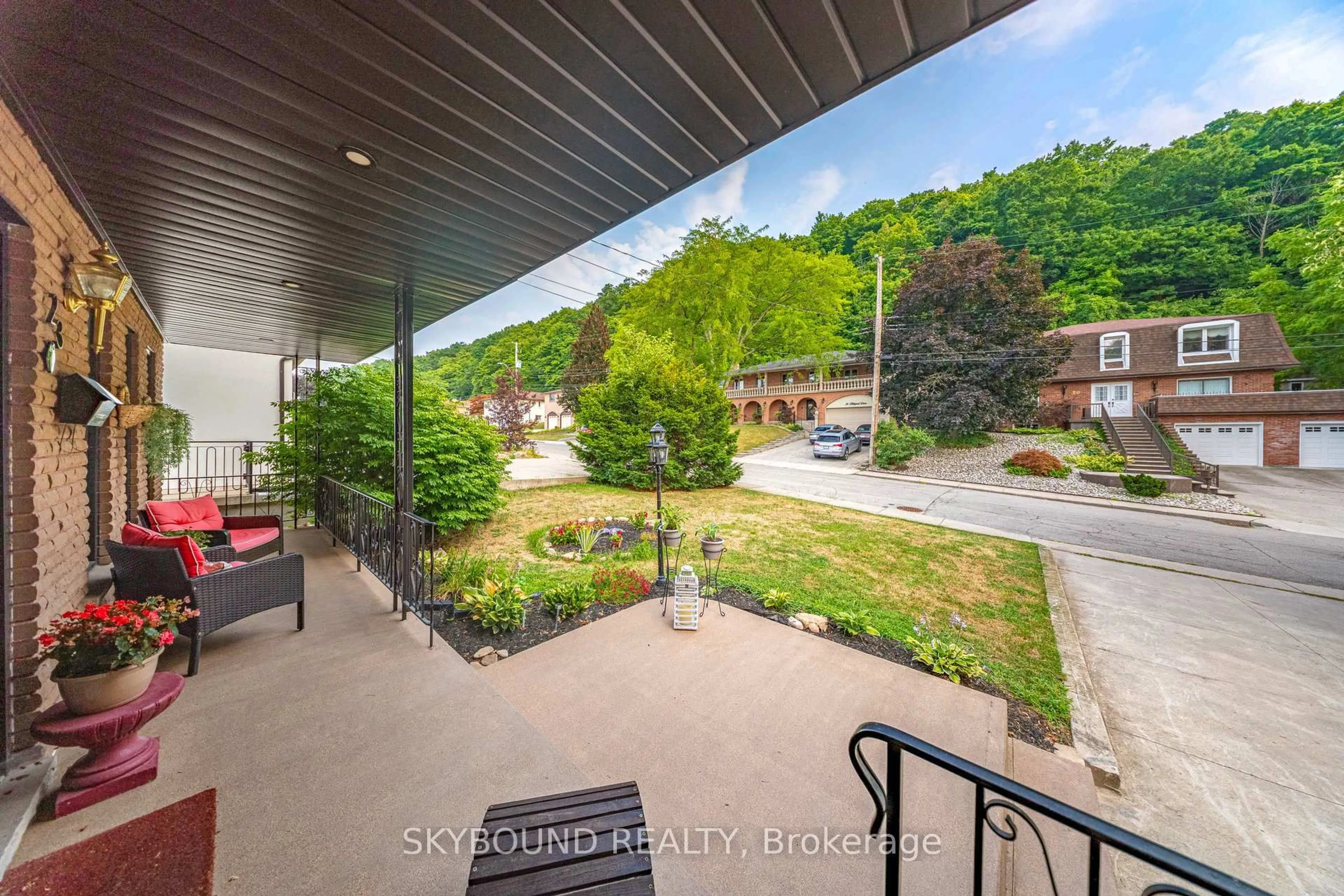 Unknown for 23 Hildegard Dr, Hamilton Ontario L8K 5S1