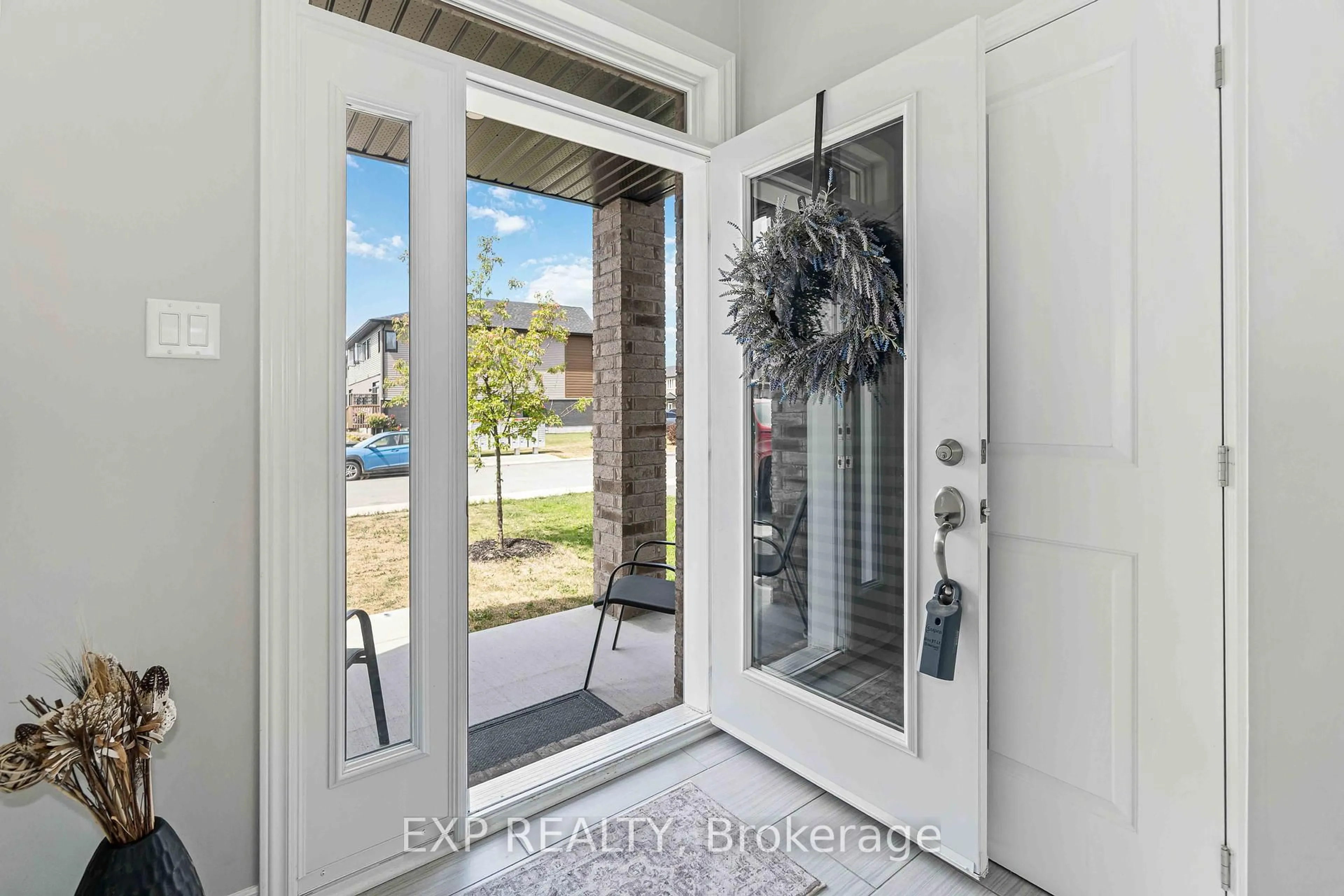 Indoor entryway for 97 Mcphail Rd, Carleton Place Ontario K7C 0P6
