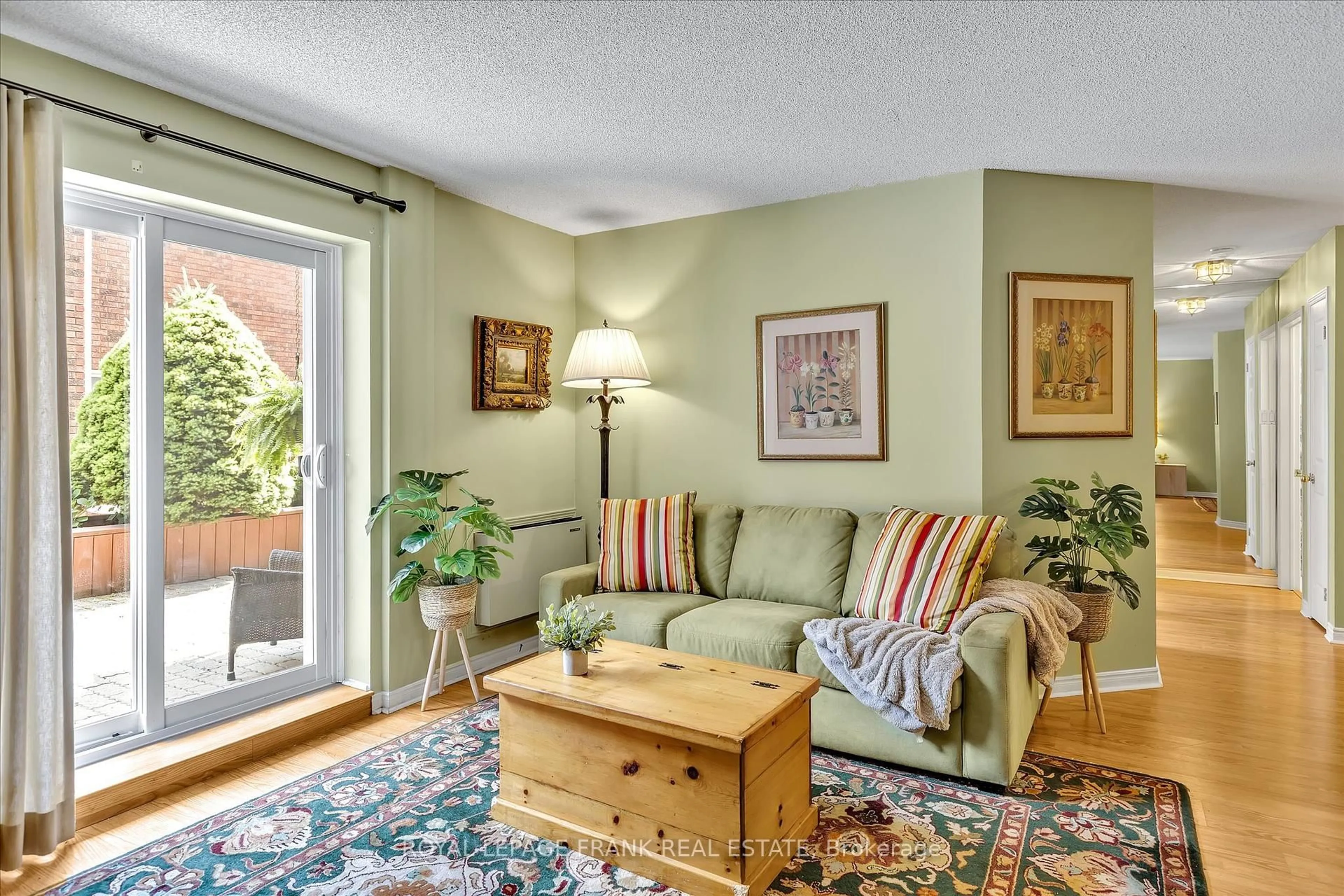 Living room with furniture, unknown for 475 Parkhill Rd #115, Peterborough Central Ontario K9H 7M5