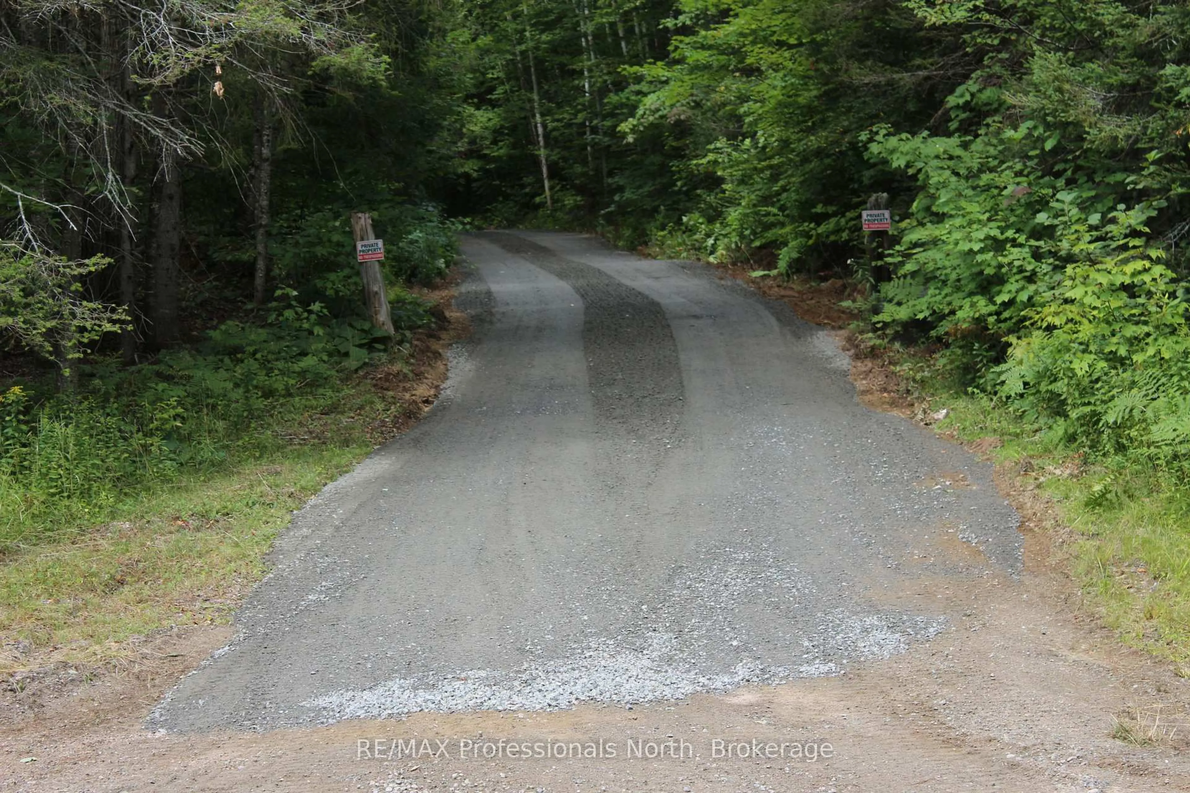 Blurry image for 376 Riding Ranch Rd, South River Ontario P0A 1X0