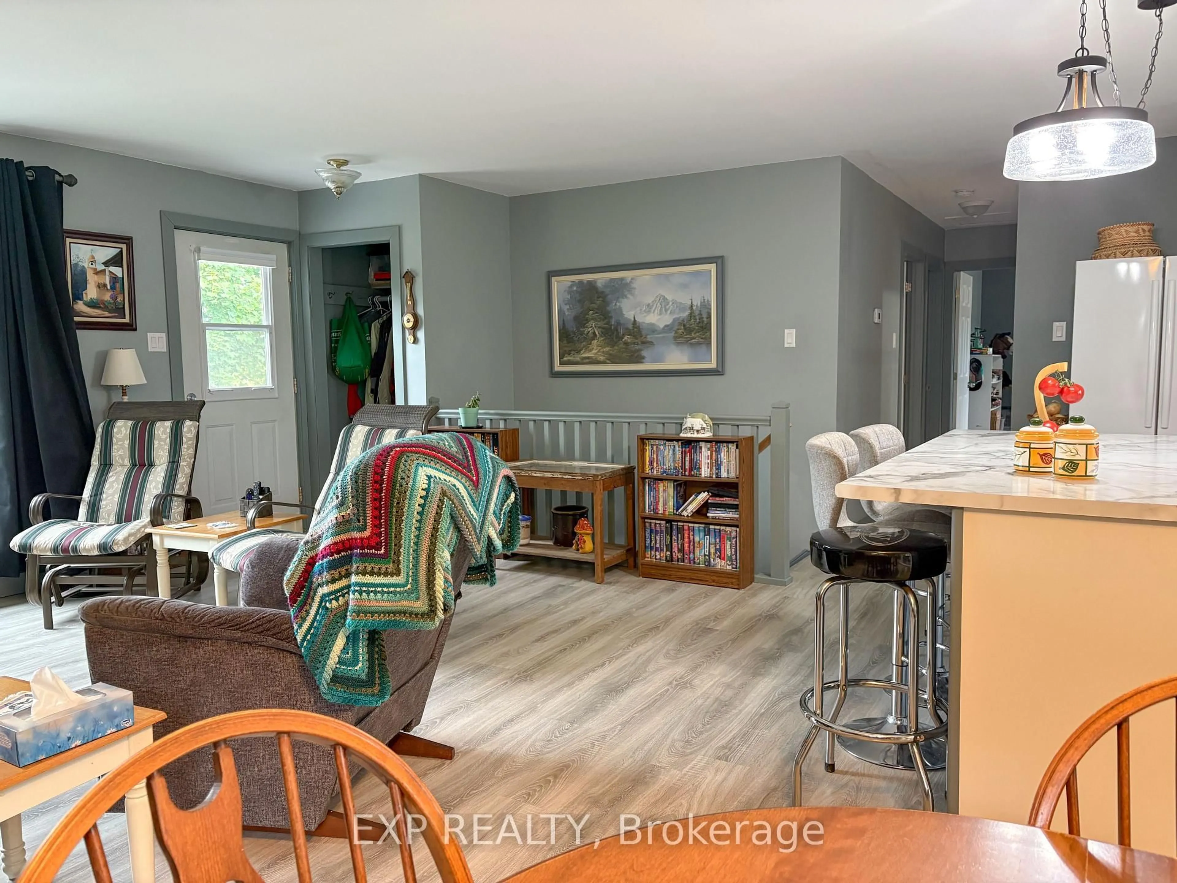 Unknown for 393 South Mcnaughton Rd, Renfrew Ontario K7V 3Z5