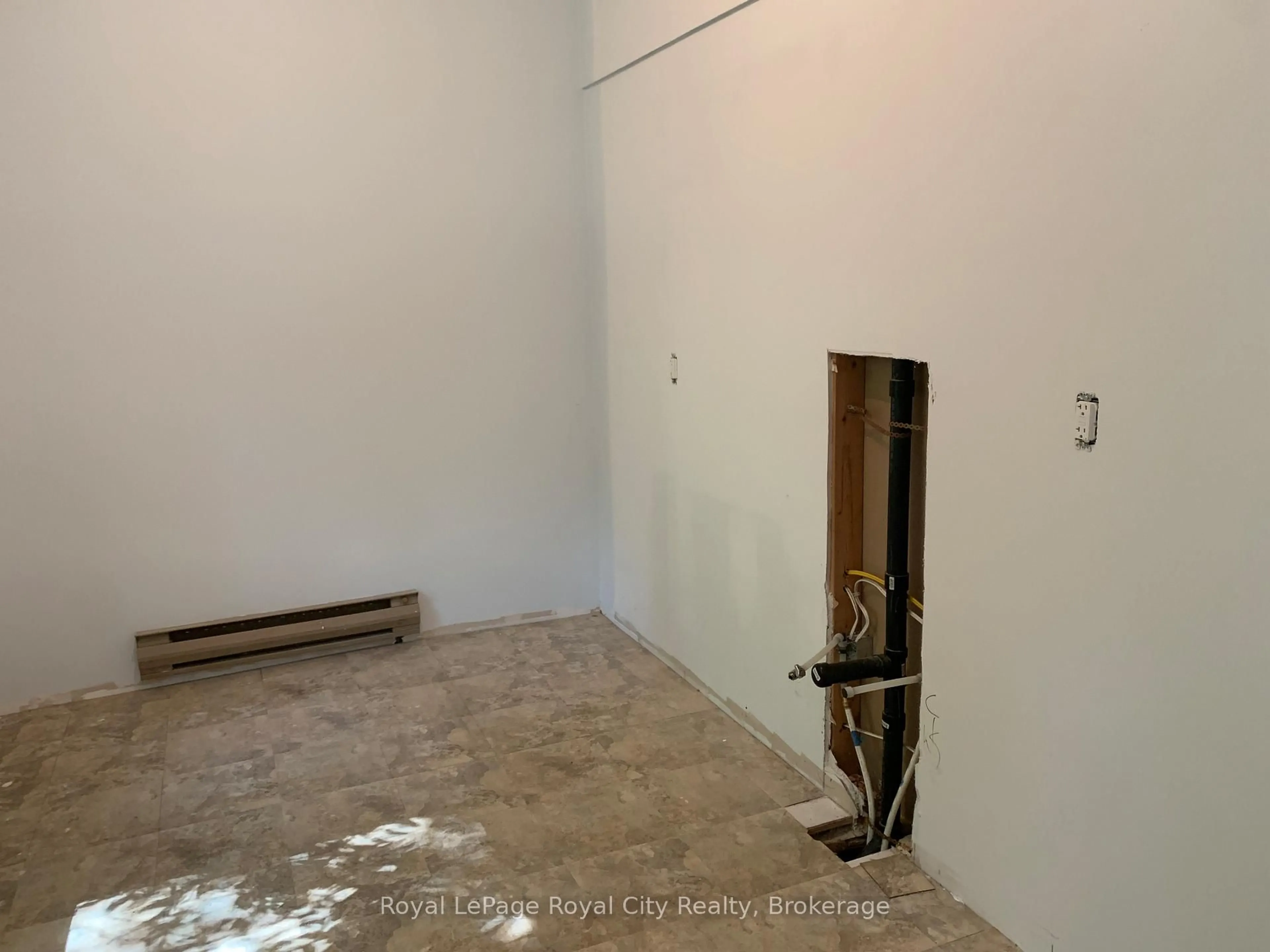 A pic of a room for 180 Waterloo Ave, Guelph Ontario N1H 3J3