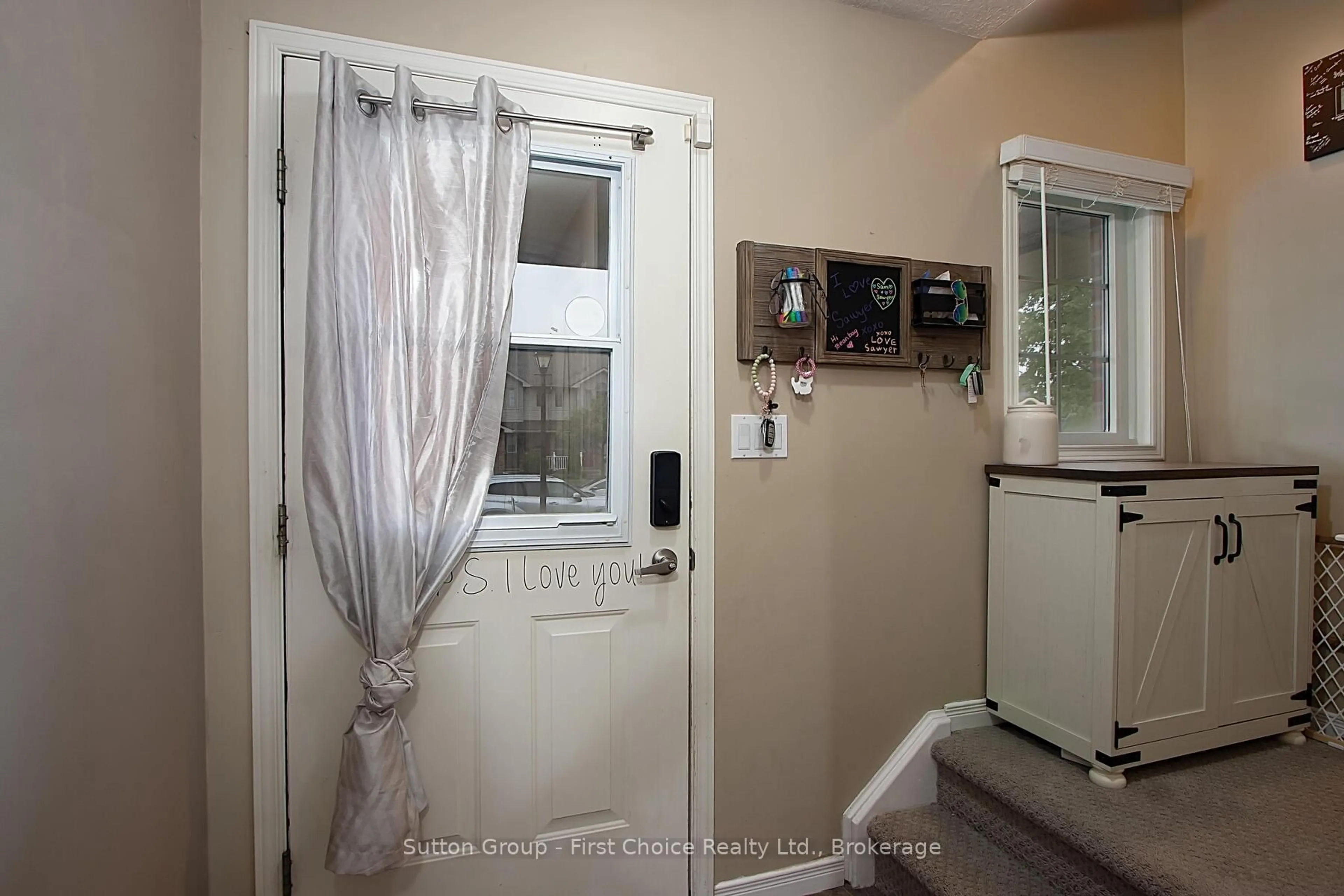 A pic of a room for 35 Hyde Rd, Stratford Ontario N5A 7Z3