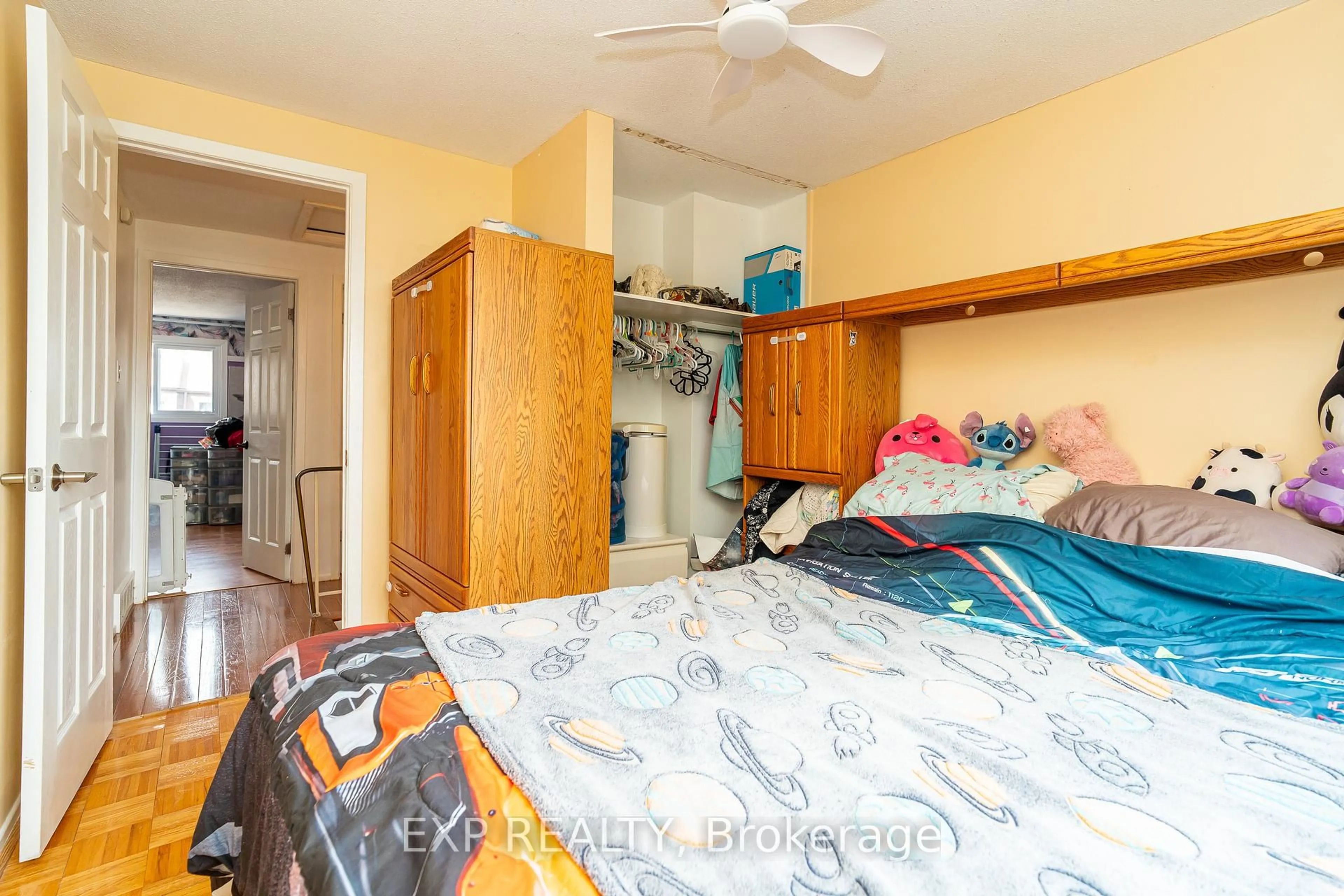 Unknown for 2296 Orient Park Dr #40, Ottawa Ontario K1B 4N6