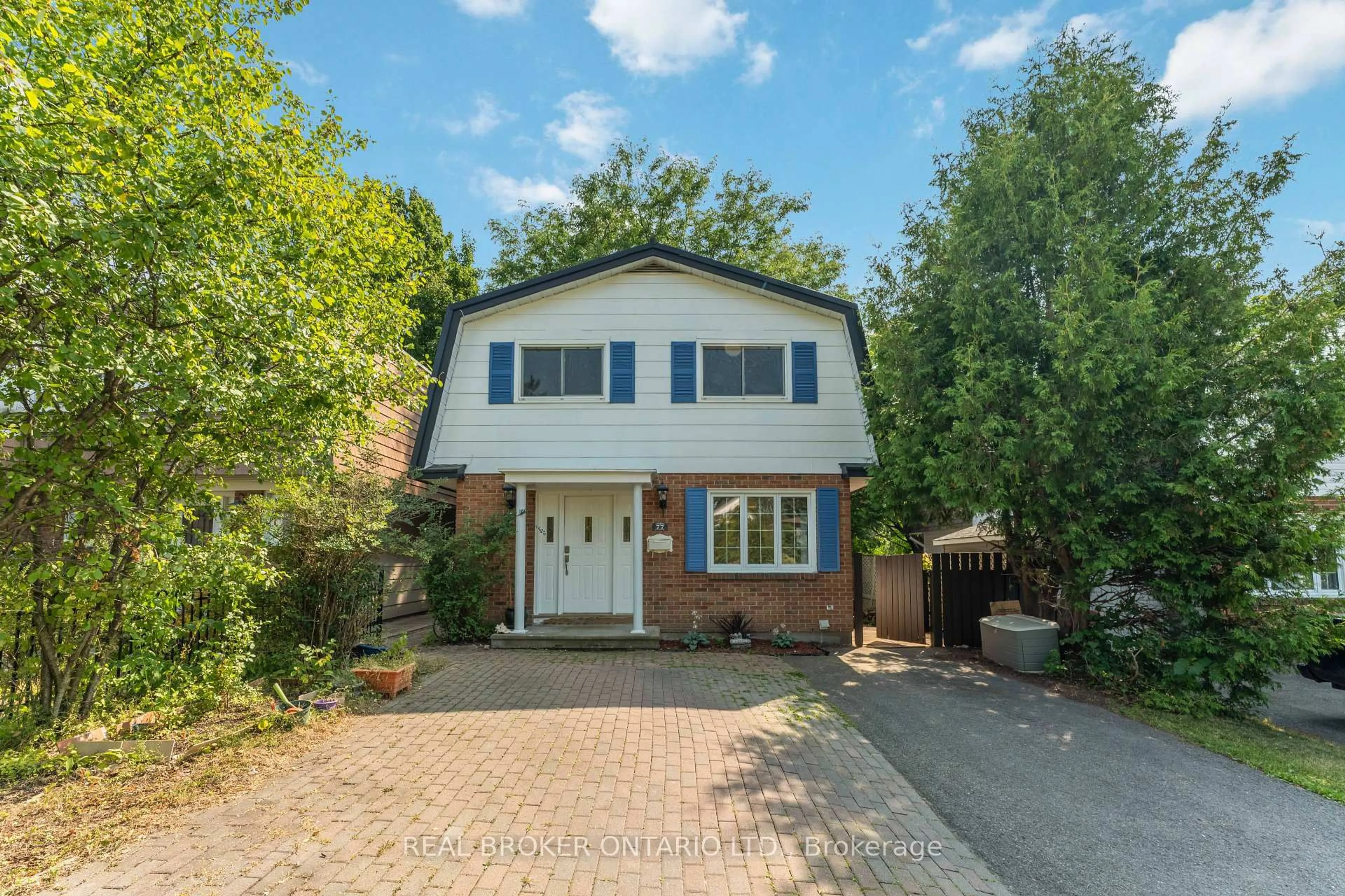 A pic from outside/outdoor area/front of a property/back of a property/a pic from drone, street for 77 Priam Way, Ottawa Ontario K2H 8S7