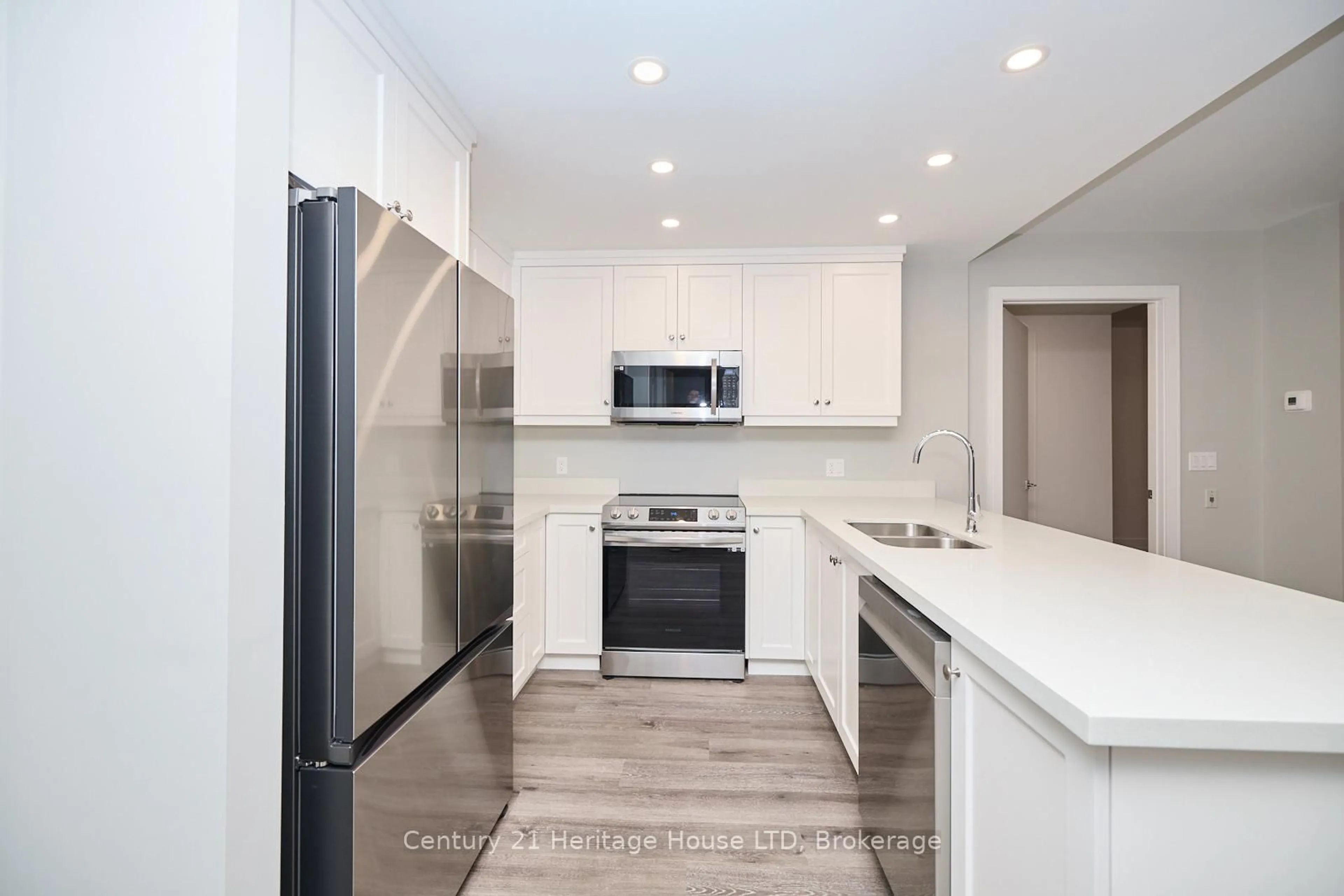 Open concept kitchen, unknown for 300B Fourth Ave #407, St. Catharines Ontario L2S 0E6
