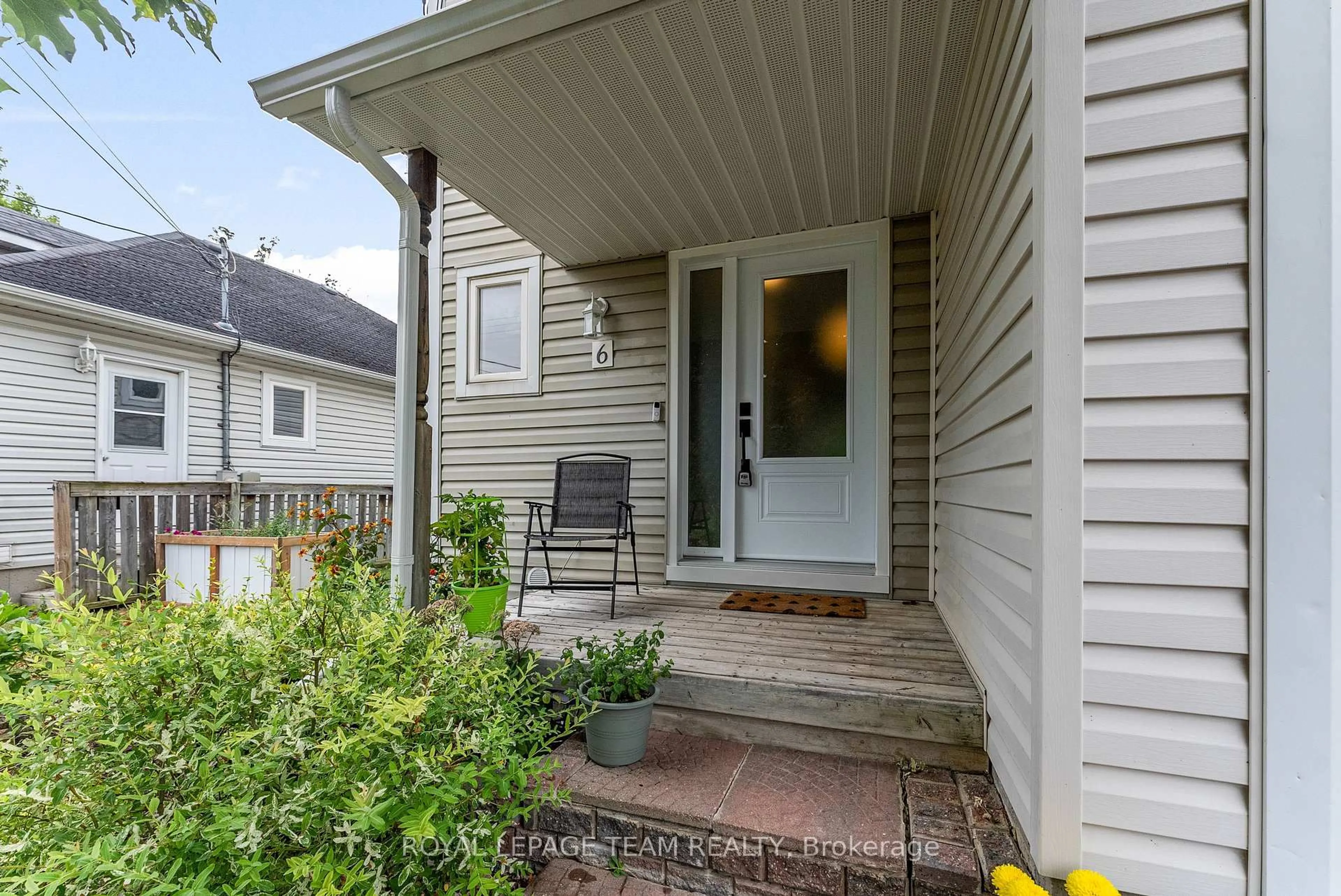 Unknown for 6 JASON St, Cobden Ontario K0J 1K0