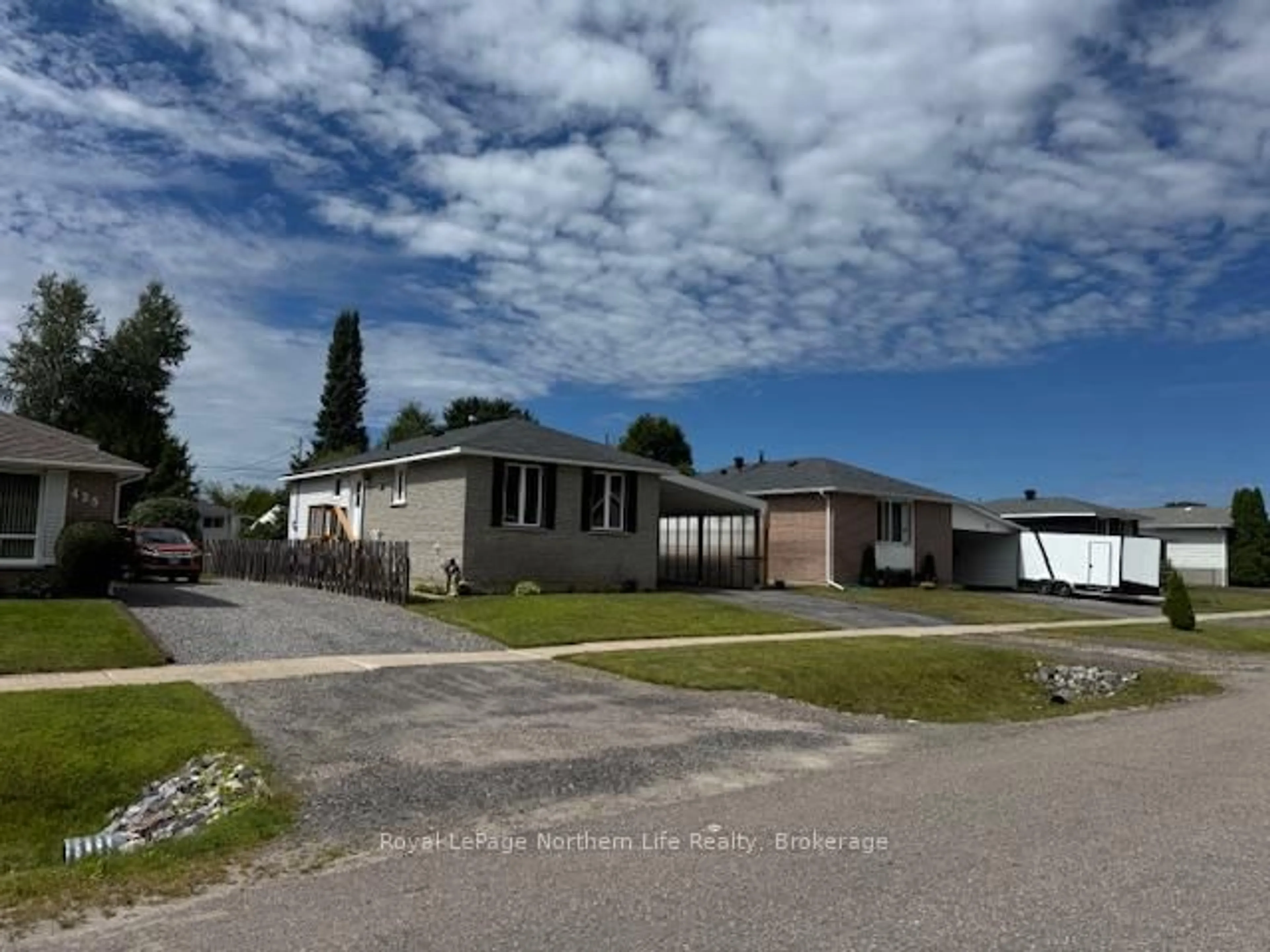 A pic from outside/outdoor area/front of a property/back of a property/a pic from drone, street for 423 Roy St, West Nipissing Ontario P2B 3E7
