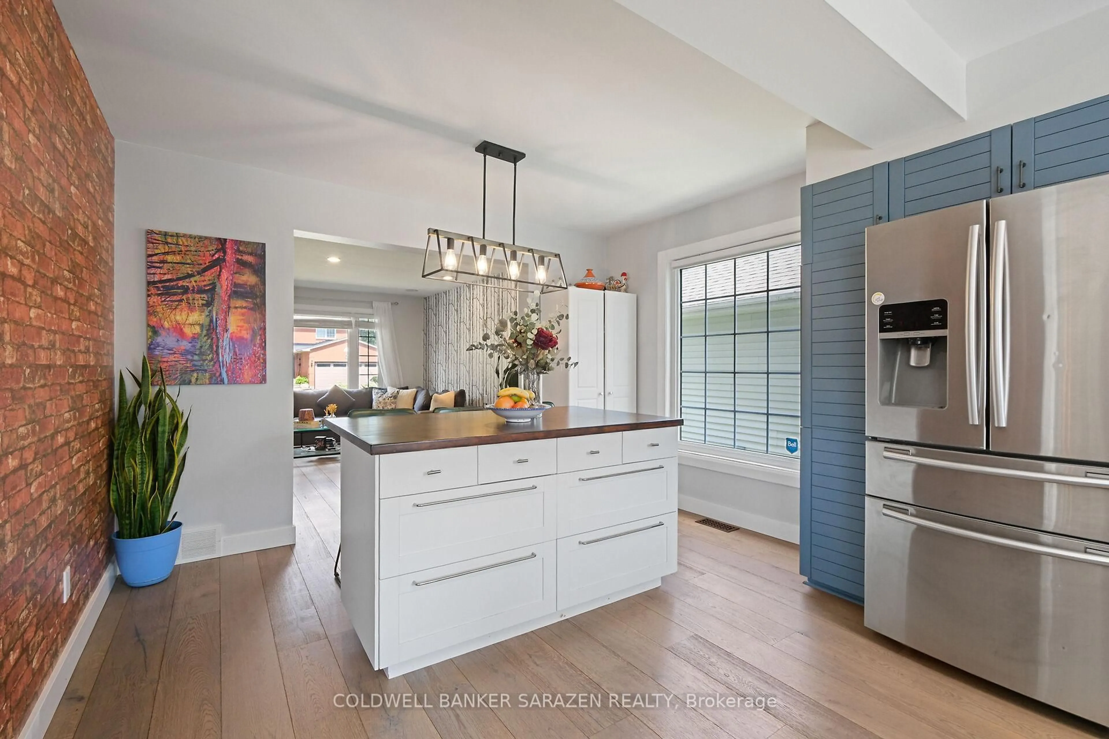 Contemporary kitchen, ceramic/tile floor for 1709 Caminiti Cres, Ottawa Ontario K4A 1M2